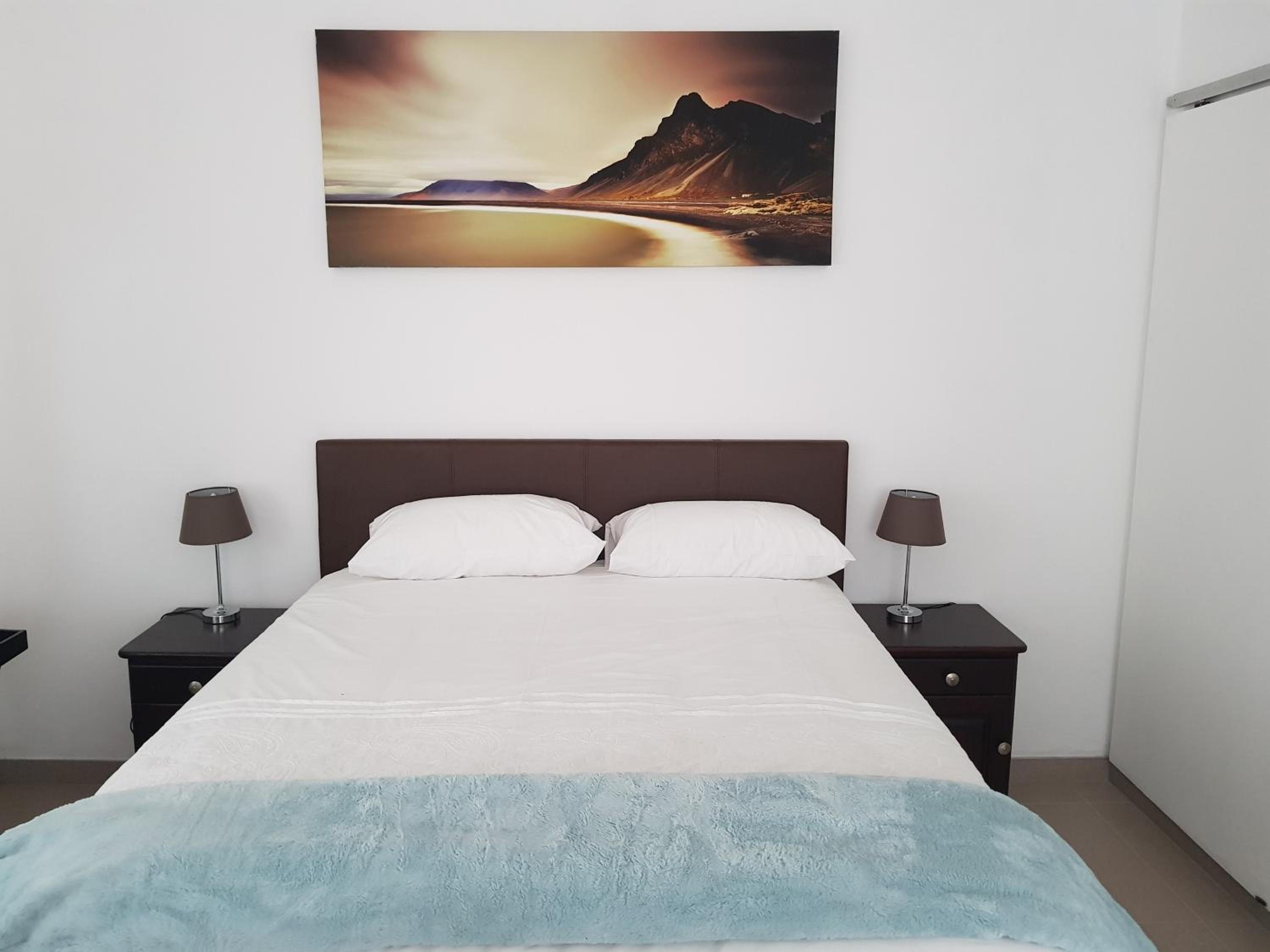 Fama Lodge Rm12 view 5