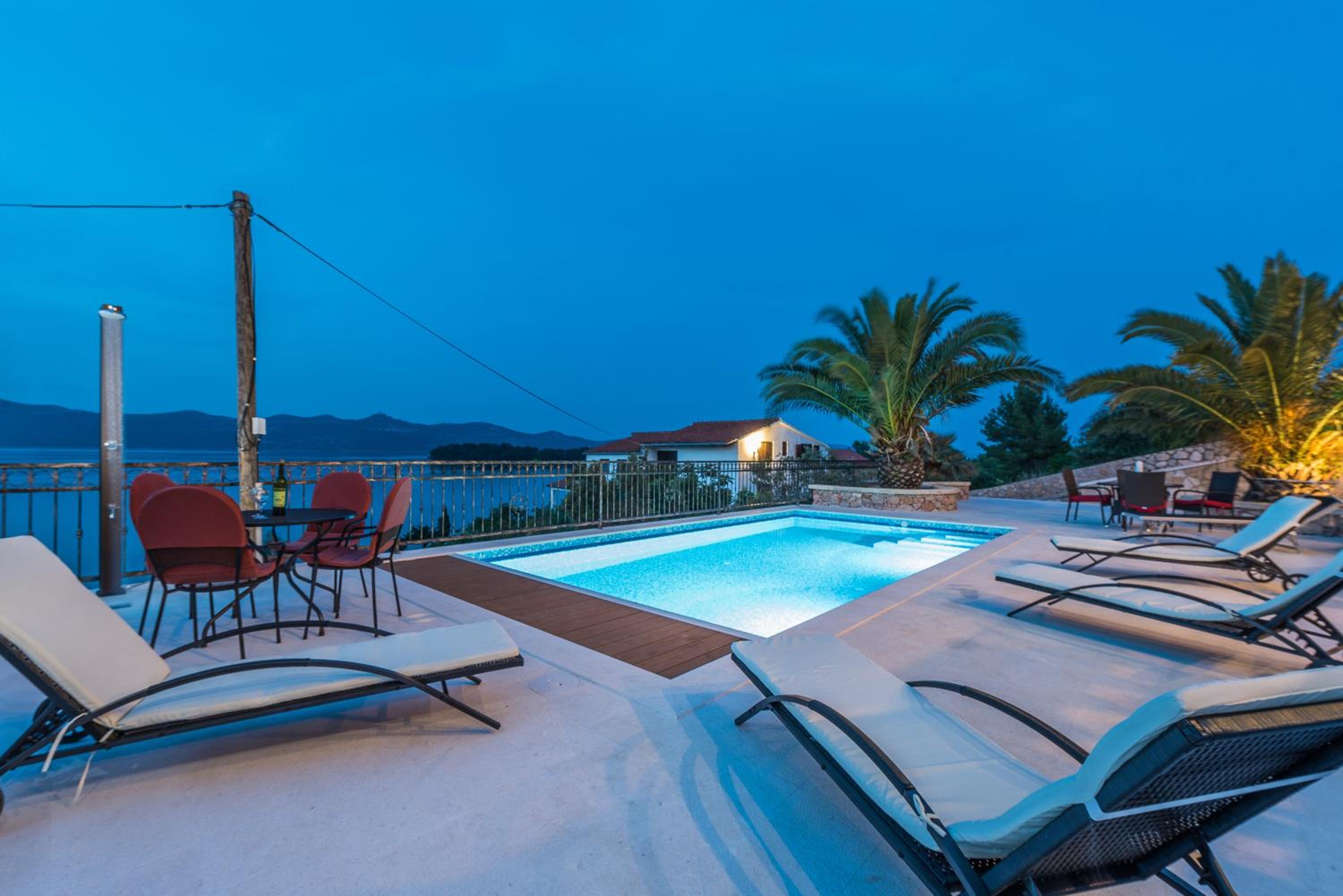 Villa Iž view 3