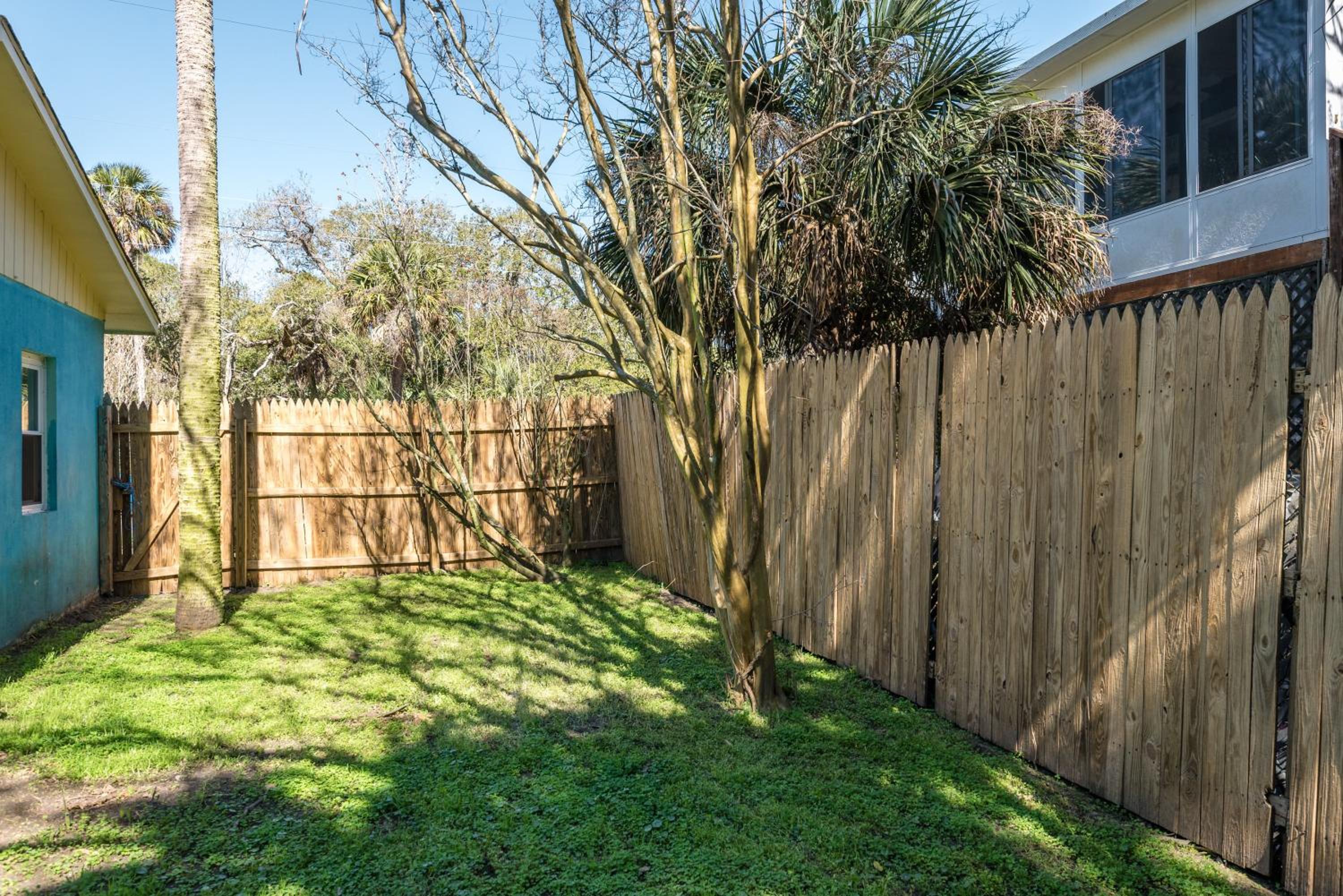 201 E Huron Starrs Folly view 5