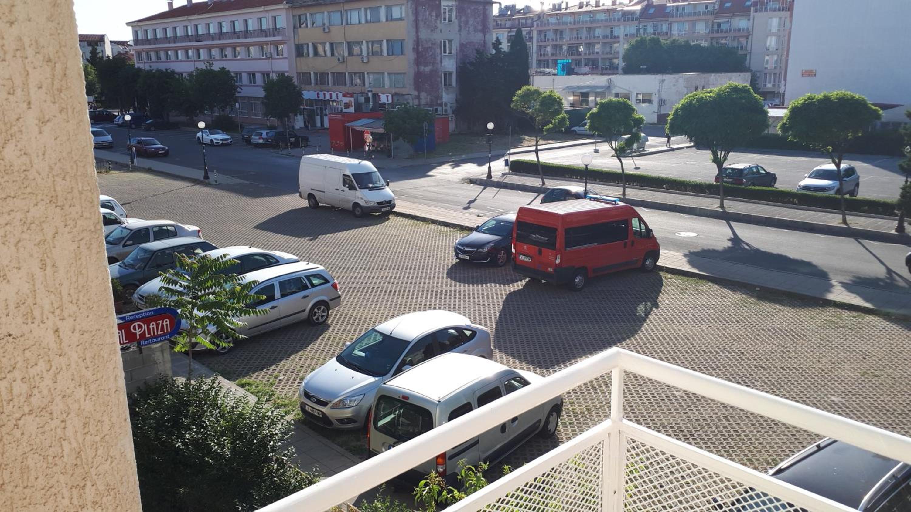 Photo 16