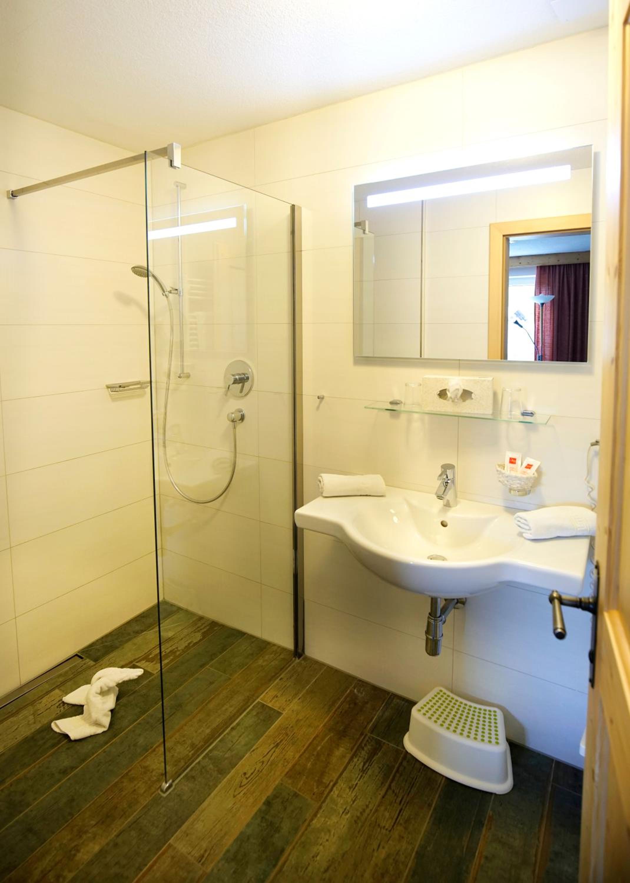 Alpenstern rooms & suites