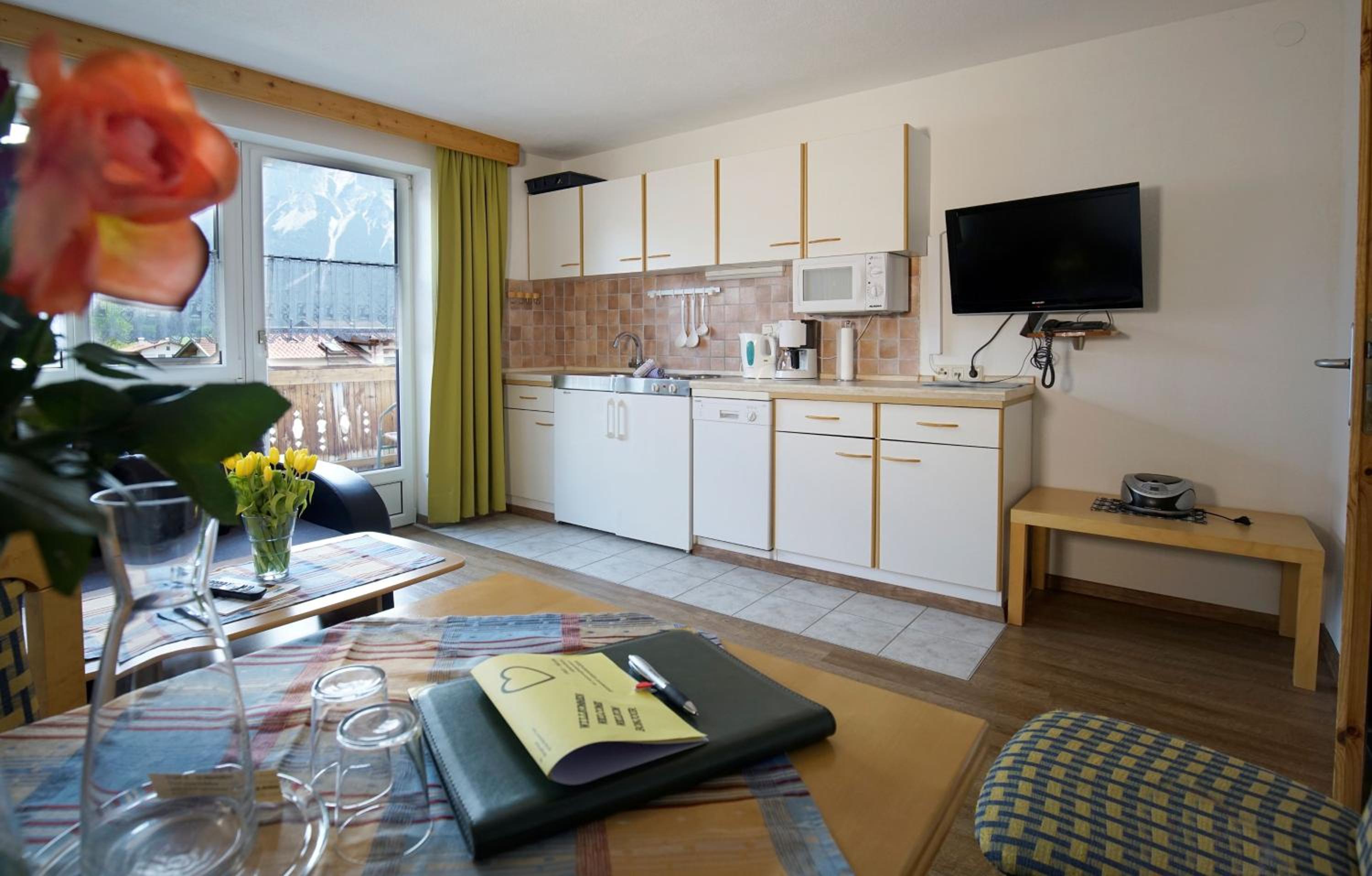 Alpenstern rooms & suites