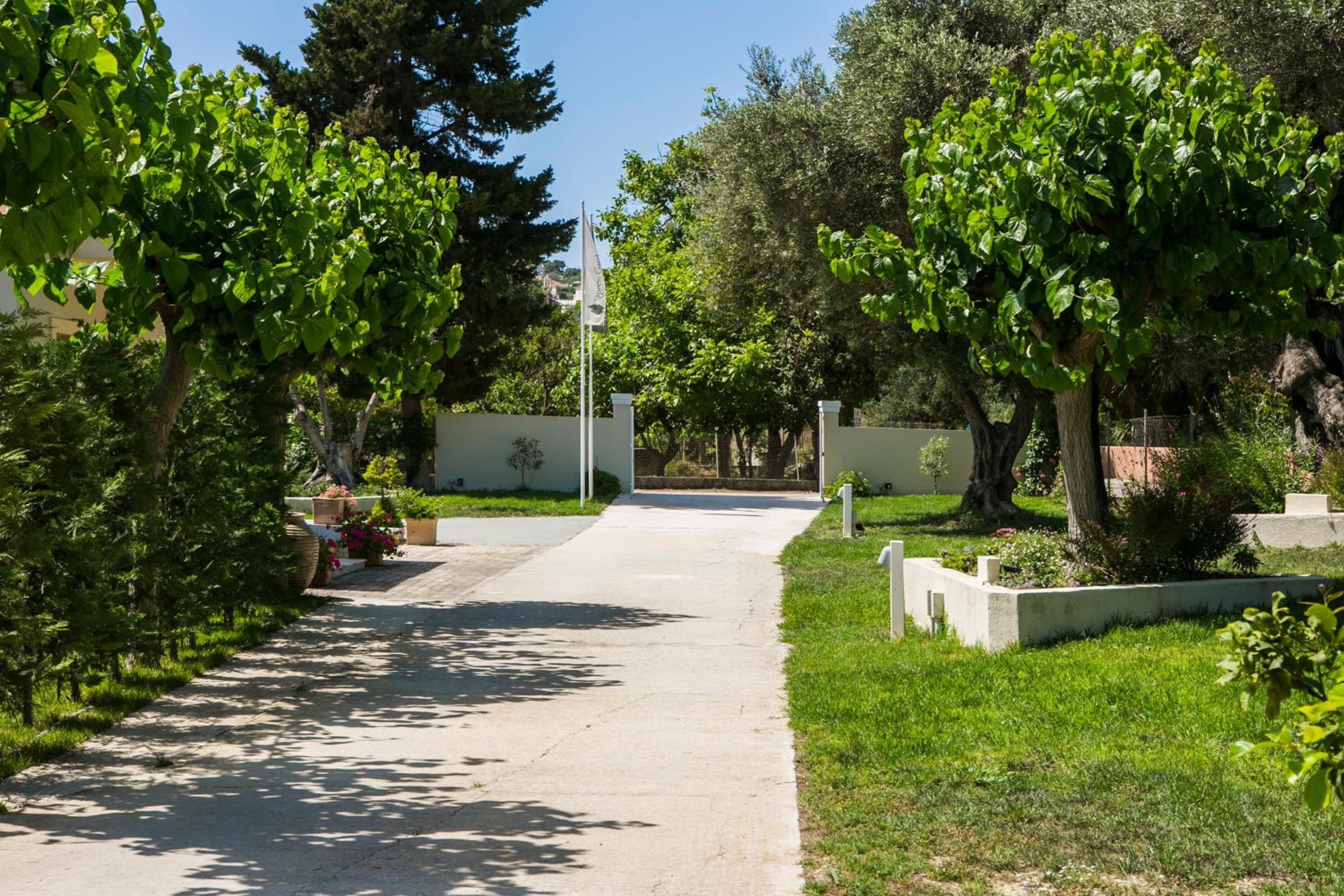 Cypress Garden Villas