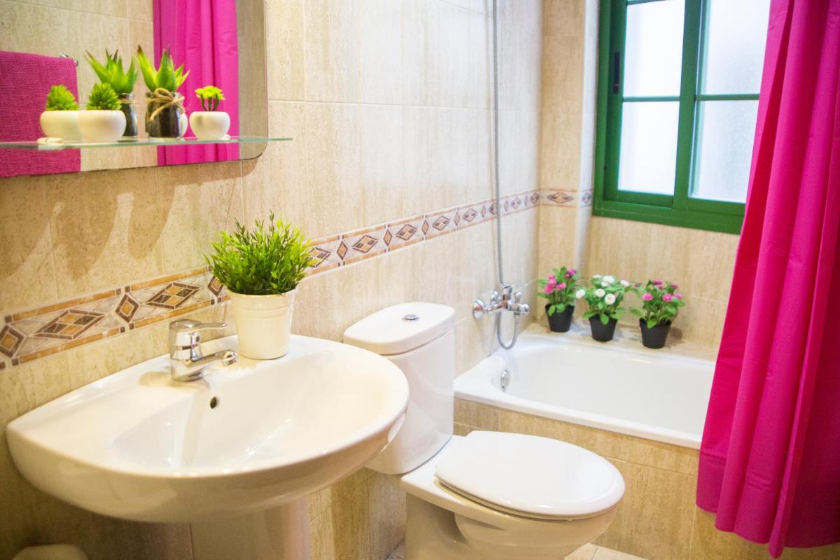 4Seasons La Rosaleda Apartment
