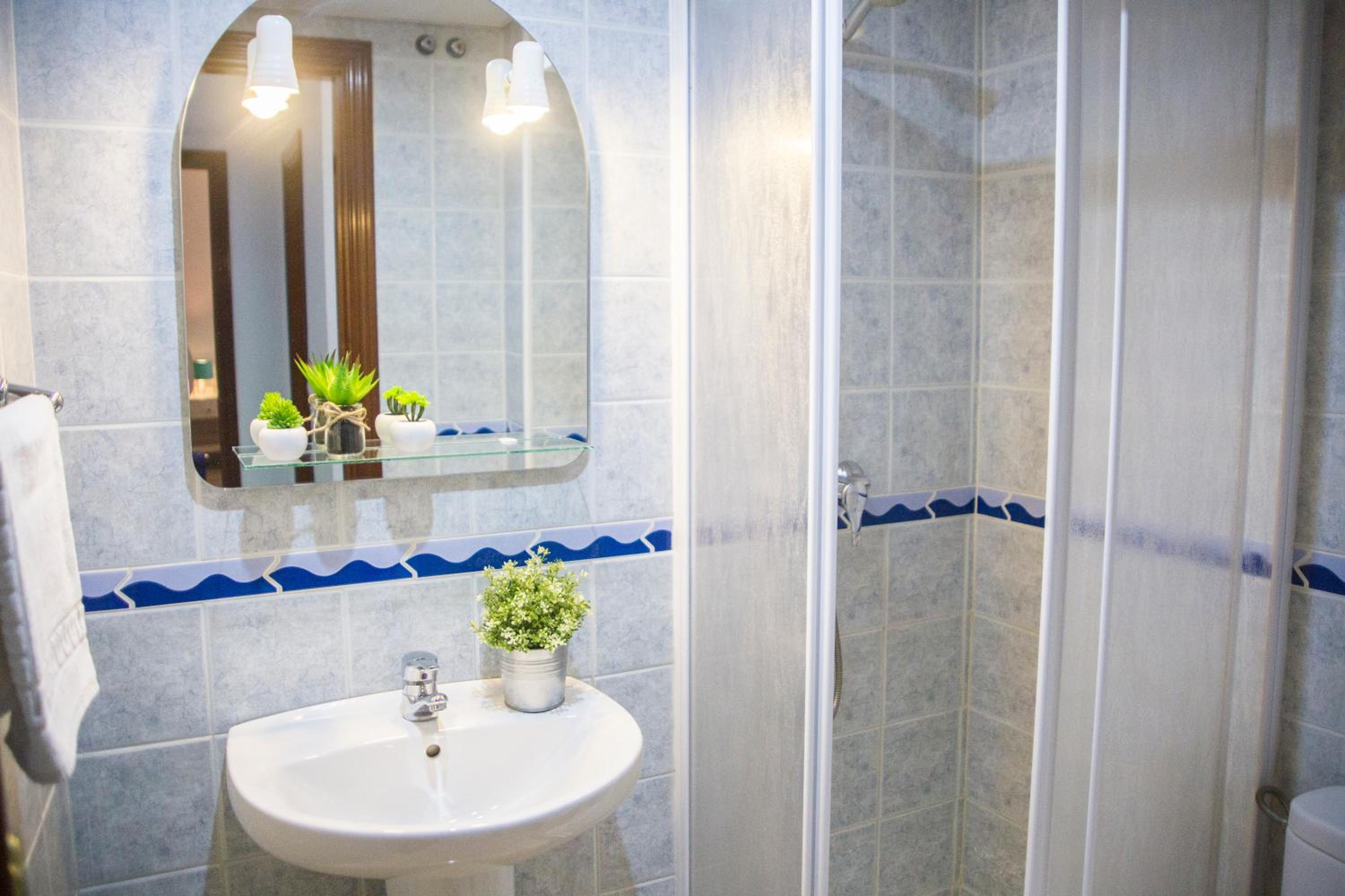 4Seasons La Rosaleda Apartment