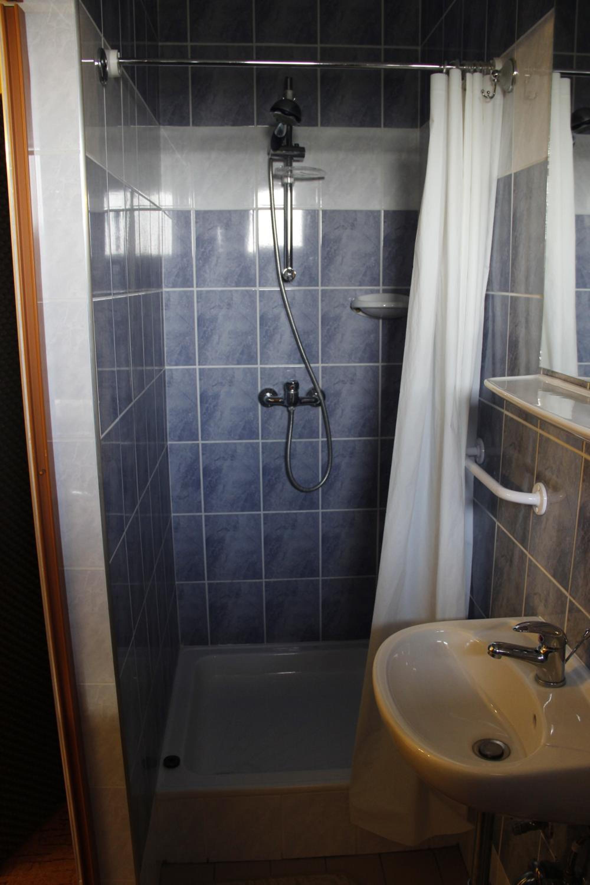 Photo 40