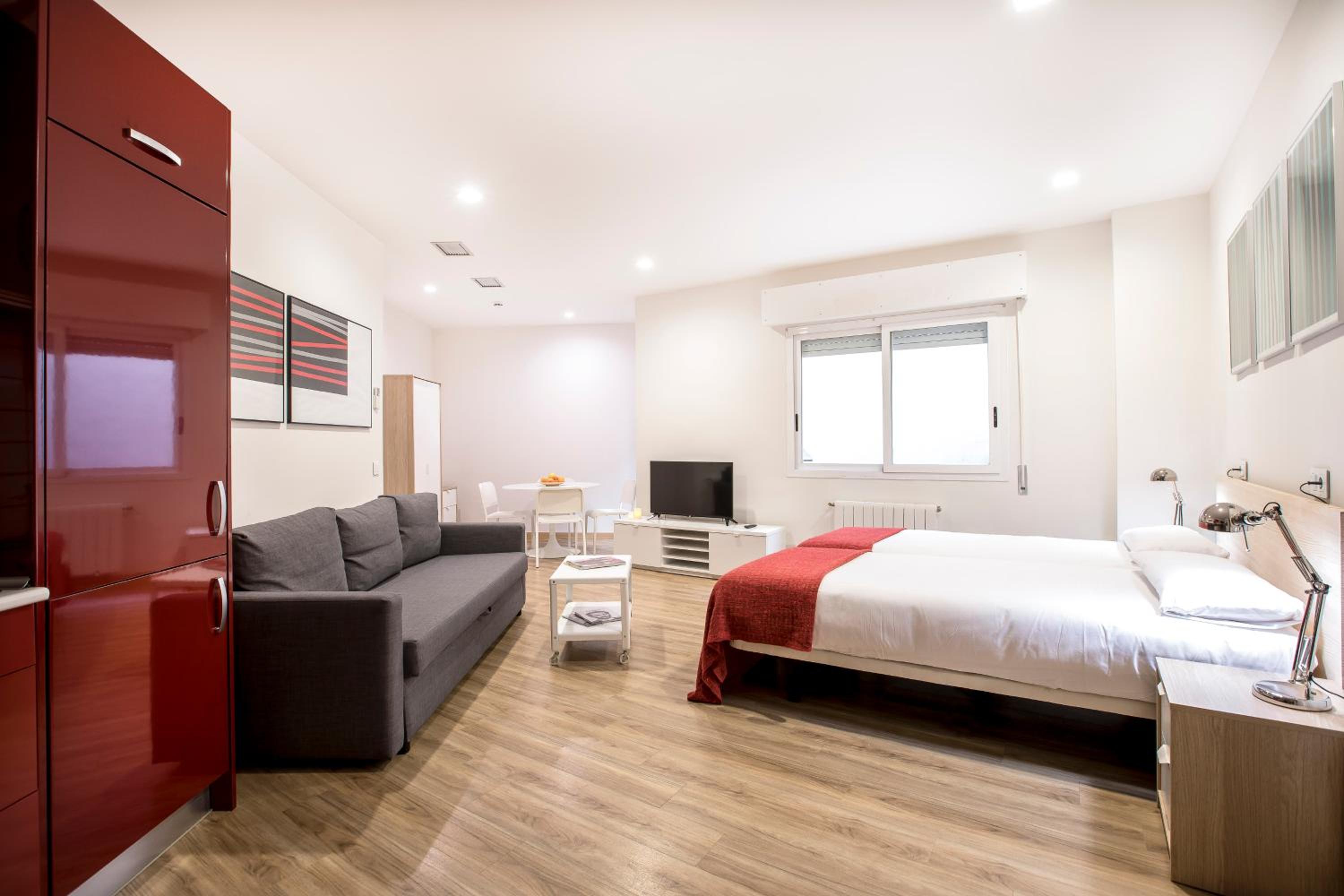 Mola Suites