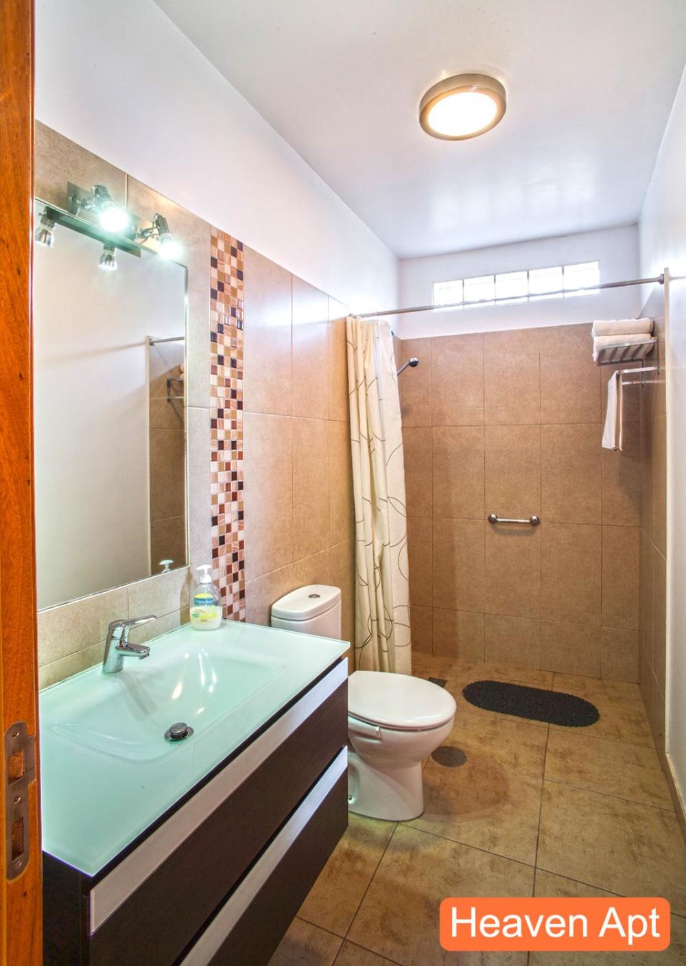 Villa Henriques en Funchal — bathroom