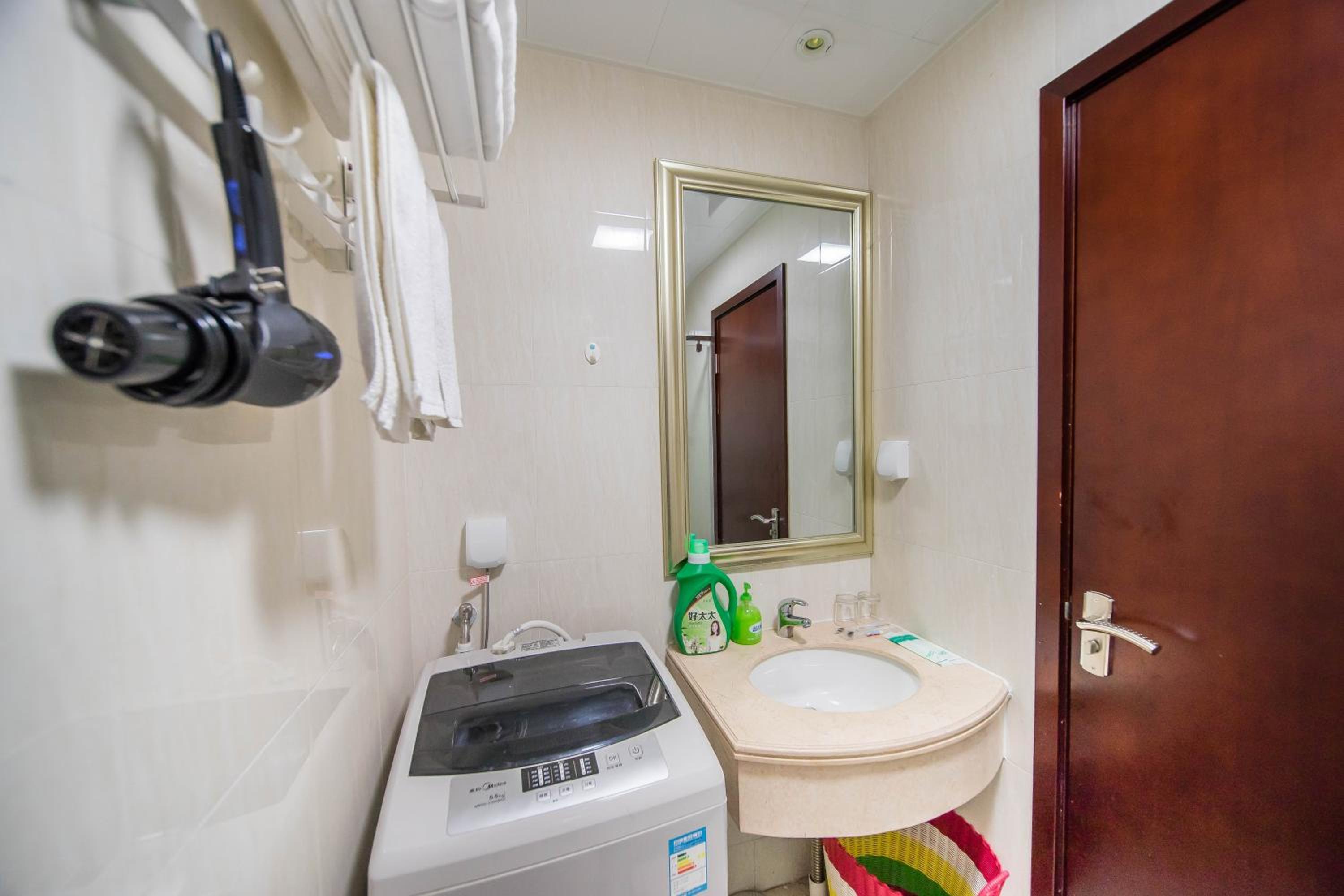 Xing Yu Legend Service Apartment Canton Fair Branch