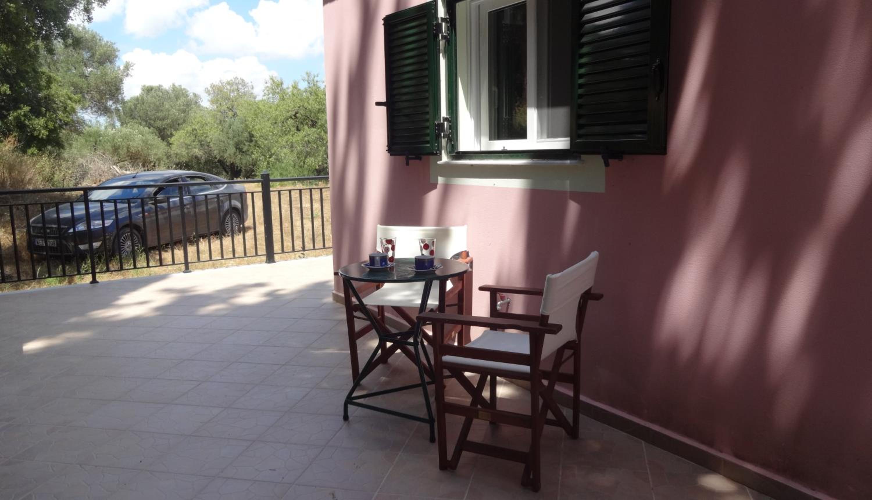 Victoria's Summer house photo 3