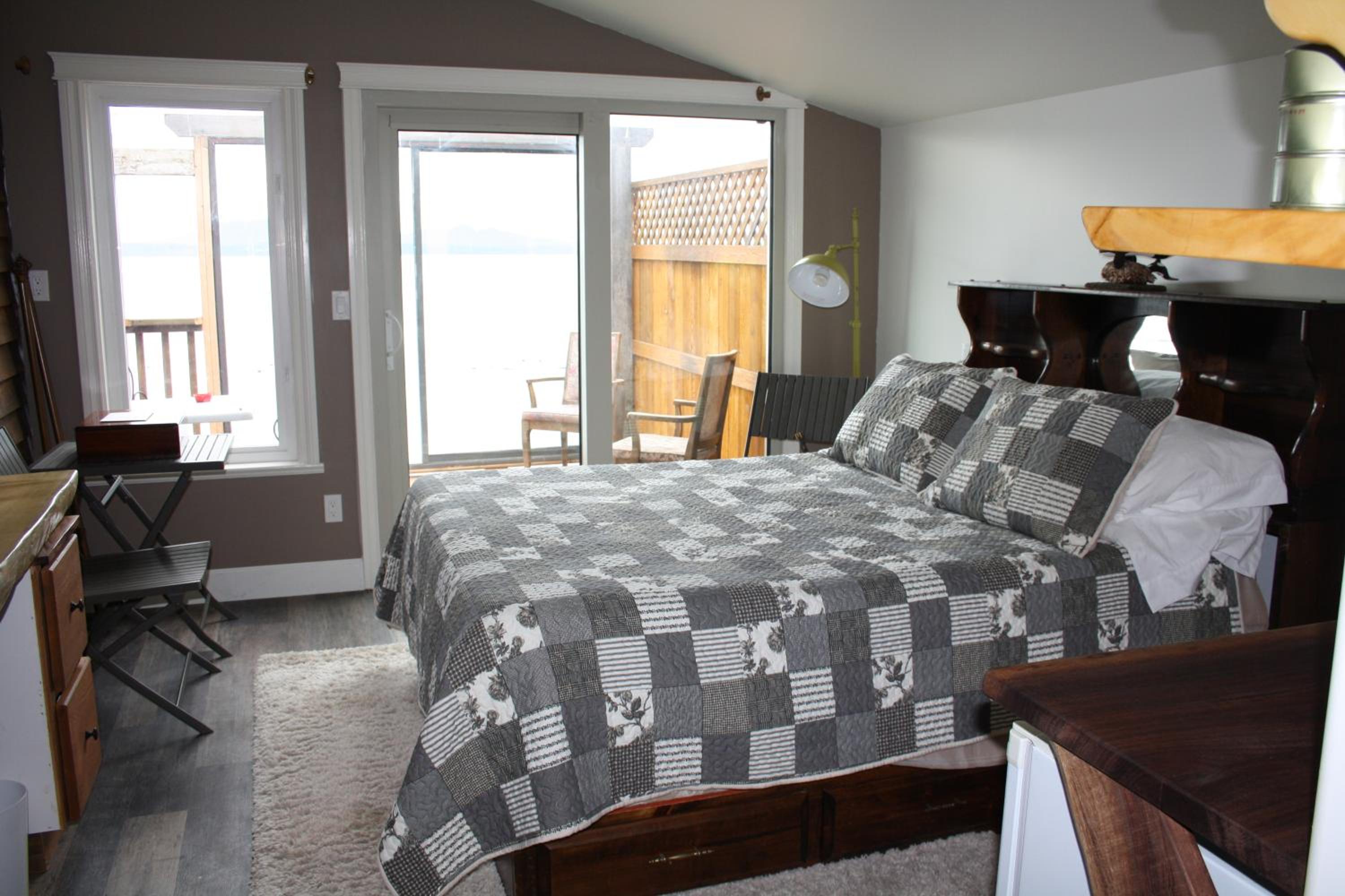 Orca Lodge