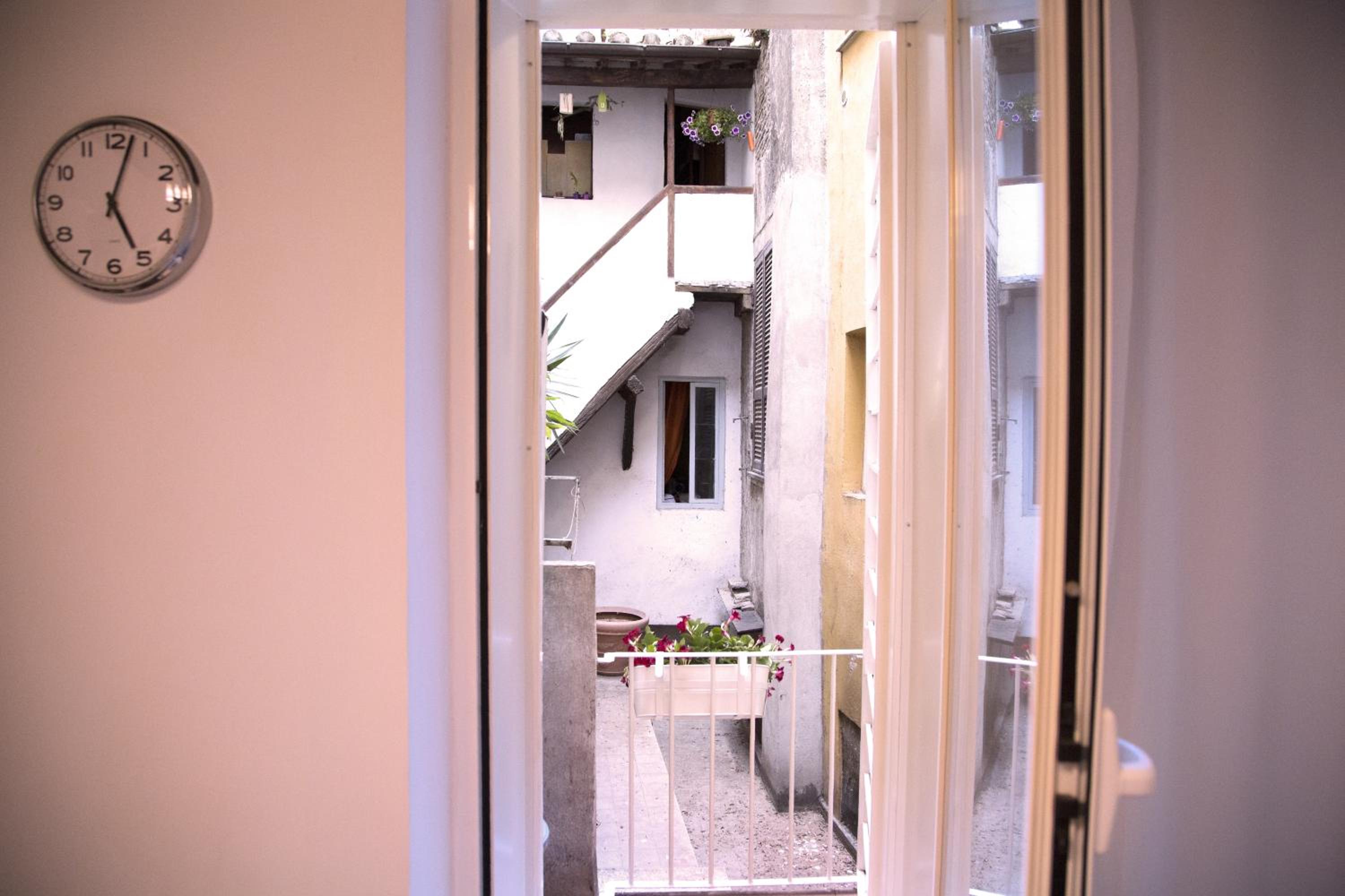H-Aviva Giubbonari Apartment