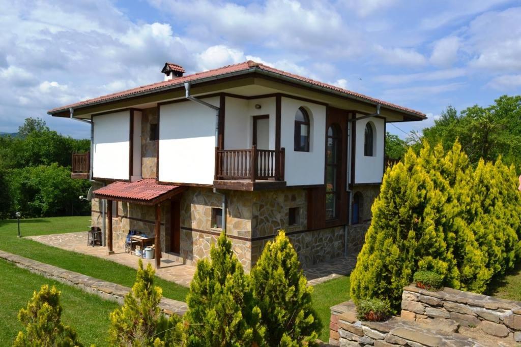 Sichanova Guest House