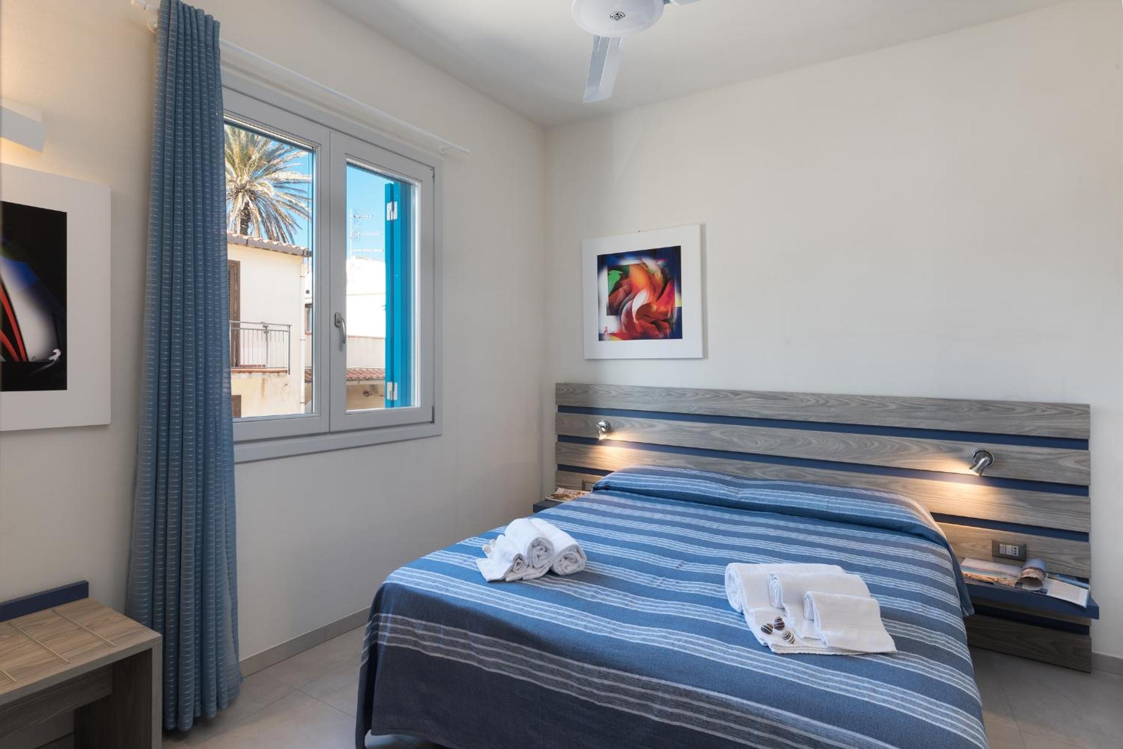B&B Reef and Dream view 5