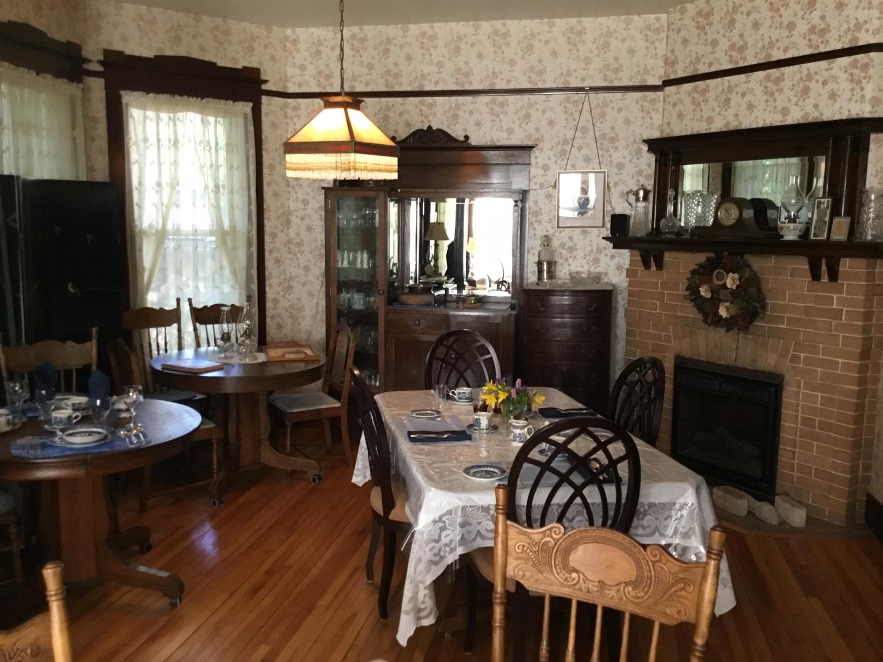 Auberge Taylor Manor