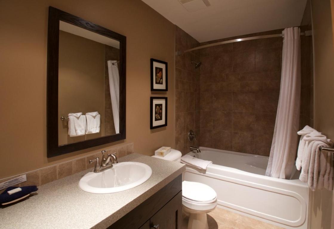 The Residences at Fairmont Ridge