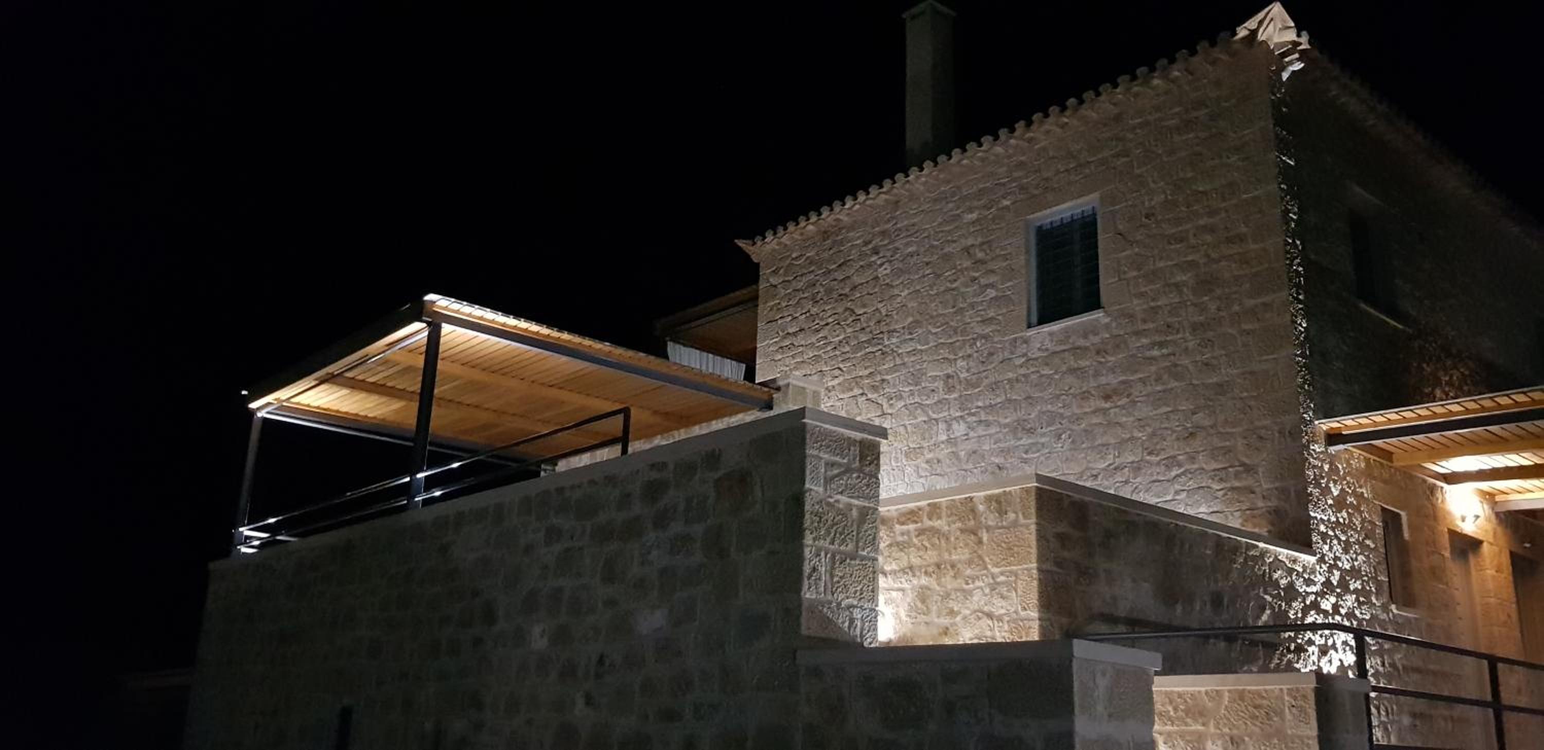 Lithos Guesthouse Kardamili