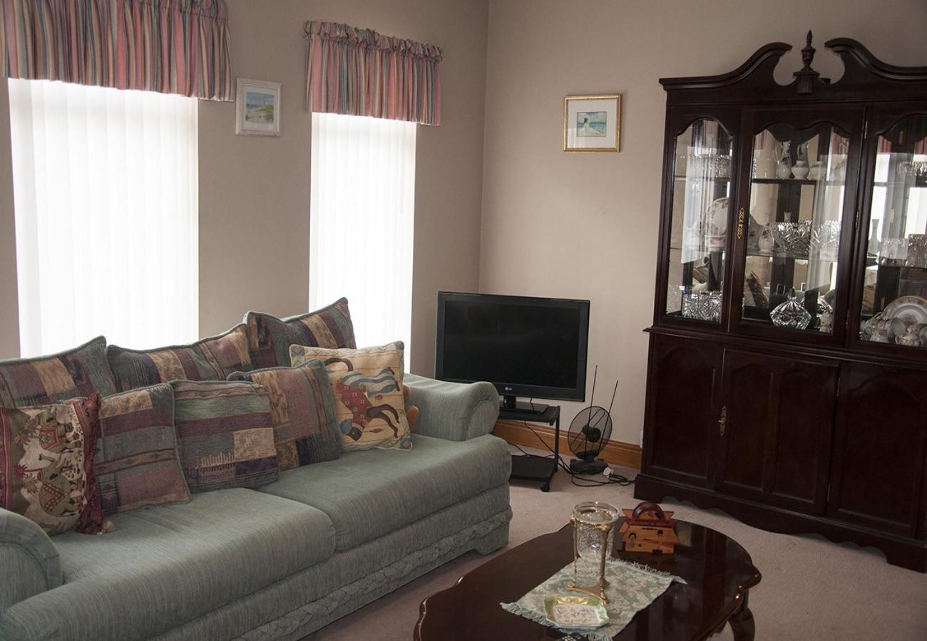 Eagle View Holiday Home by Trident Holiday Homes view 4