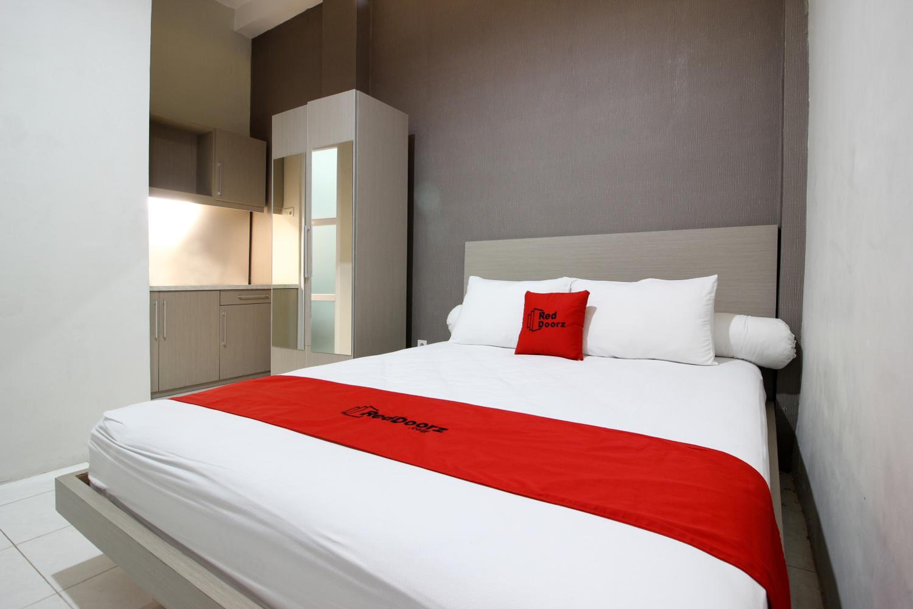 RedDoorz Plus near UPN Jogjakarta 2