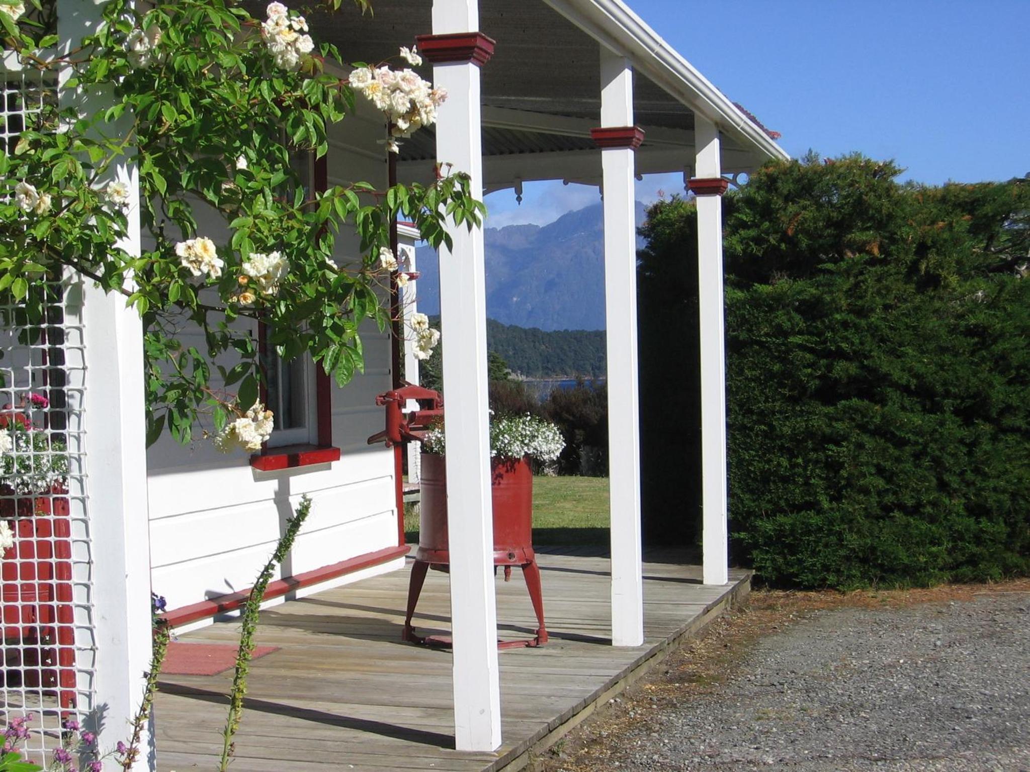 Murrells Grand View House