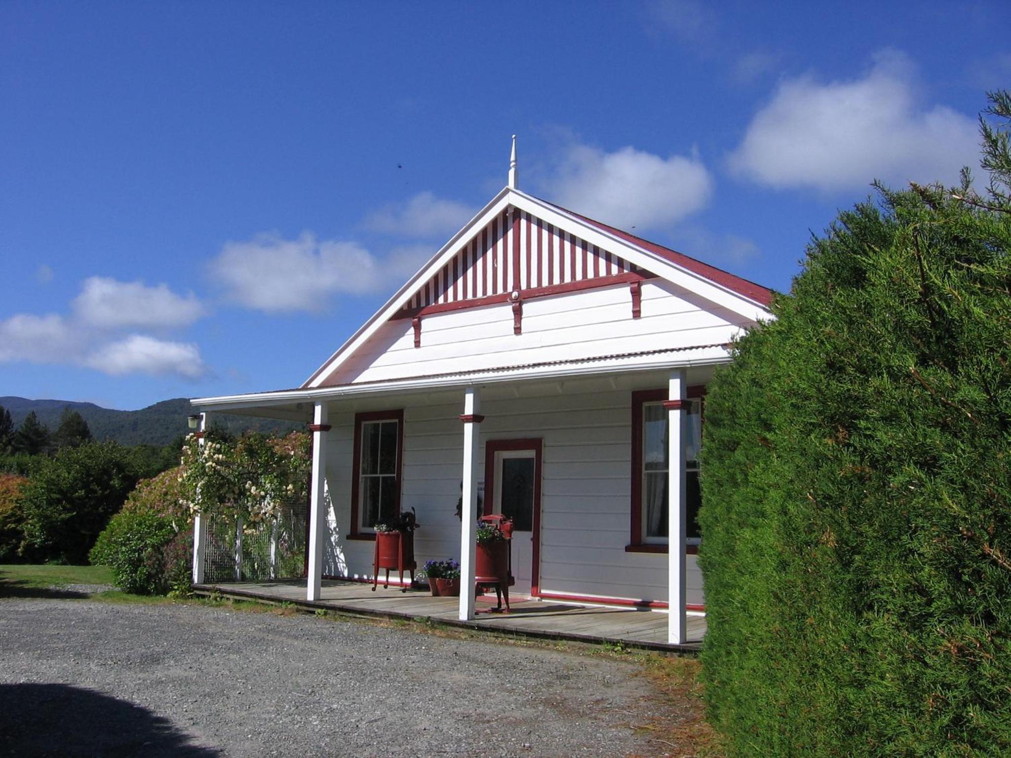 Murrells Grand View House