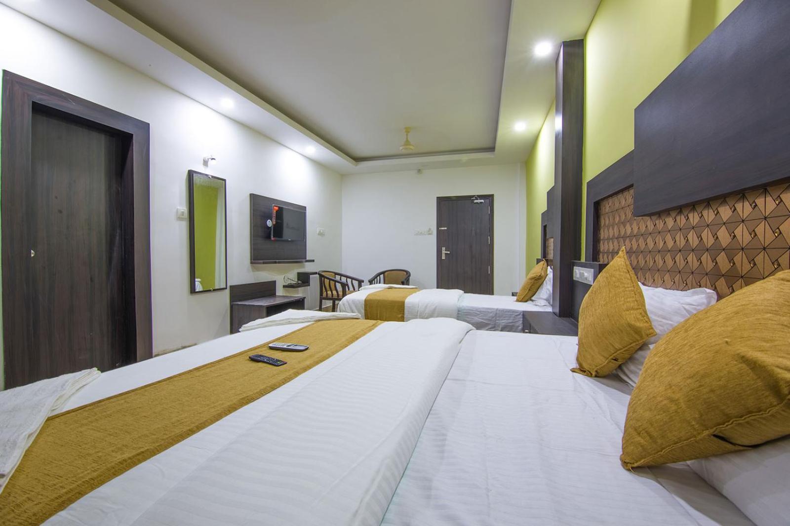 Cochin Vacations - Hotel Kochi Crown - Property Image 6
