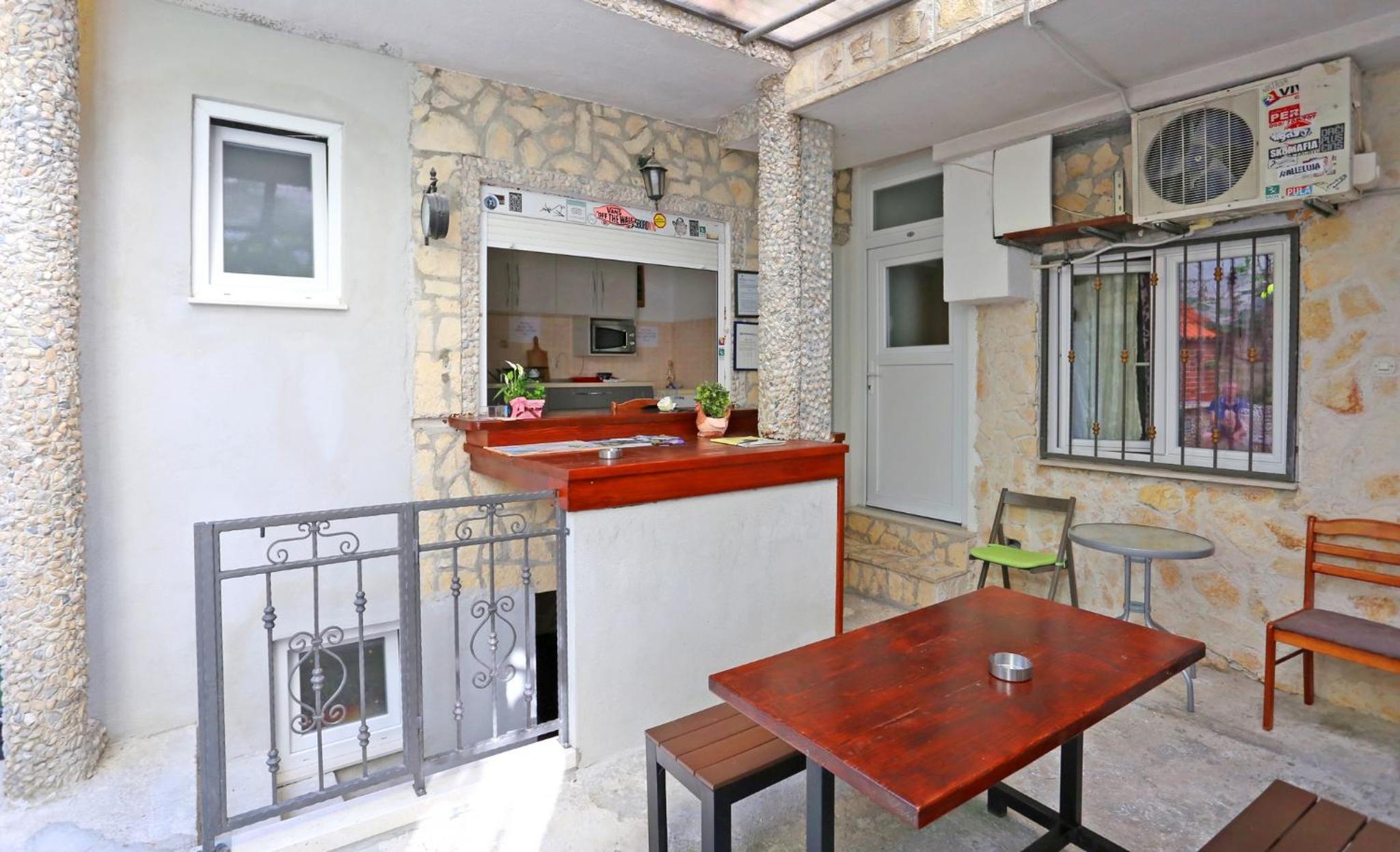 Apartments Nikolla