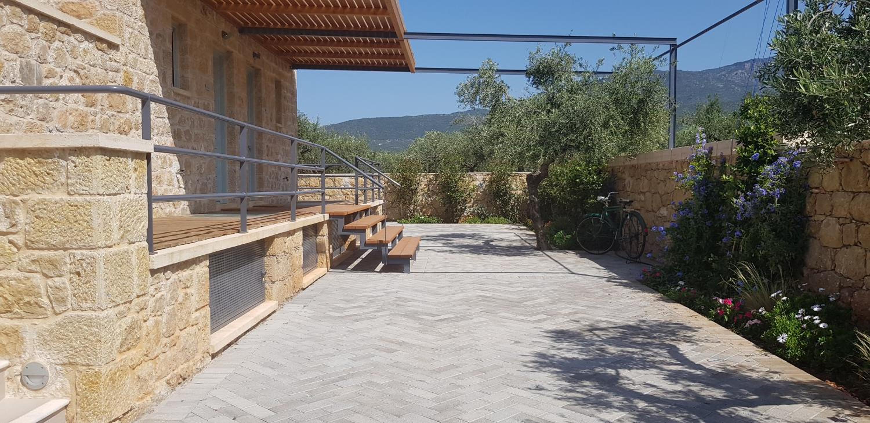 Lithos Guesthouse Kardamili