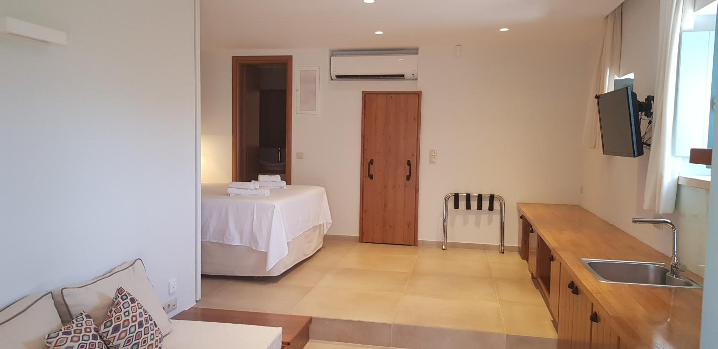 Lithos Guesthouse Kardamili