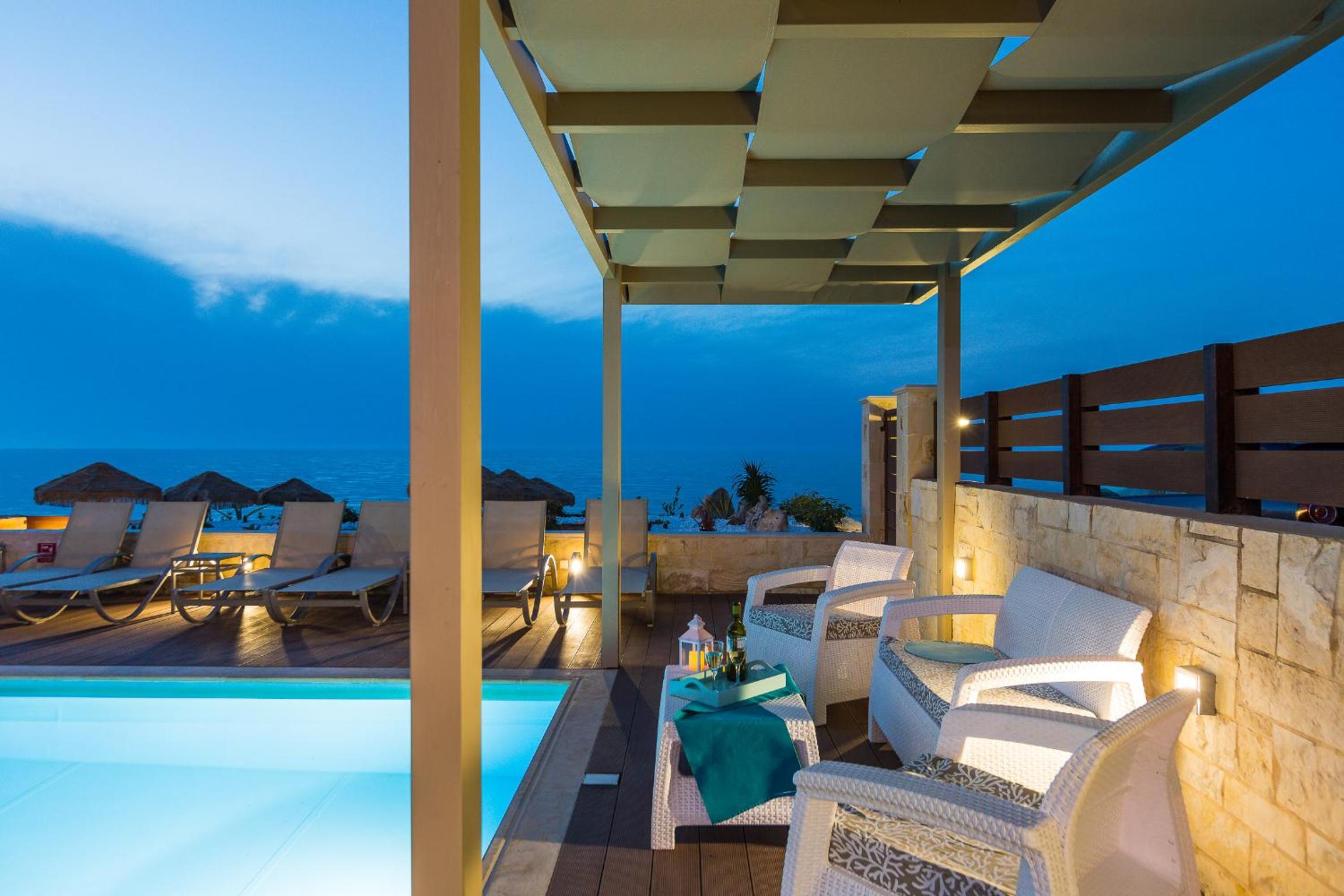 Iris Beachfront Residence, Newly Renewed with Pool and BBQ, By ThinkVilla photo 5