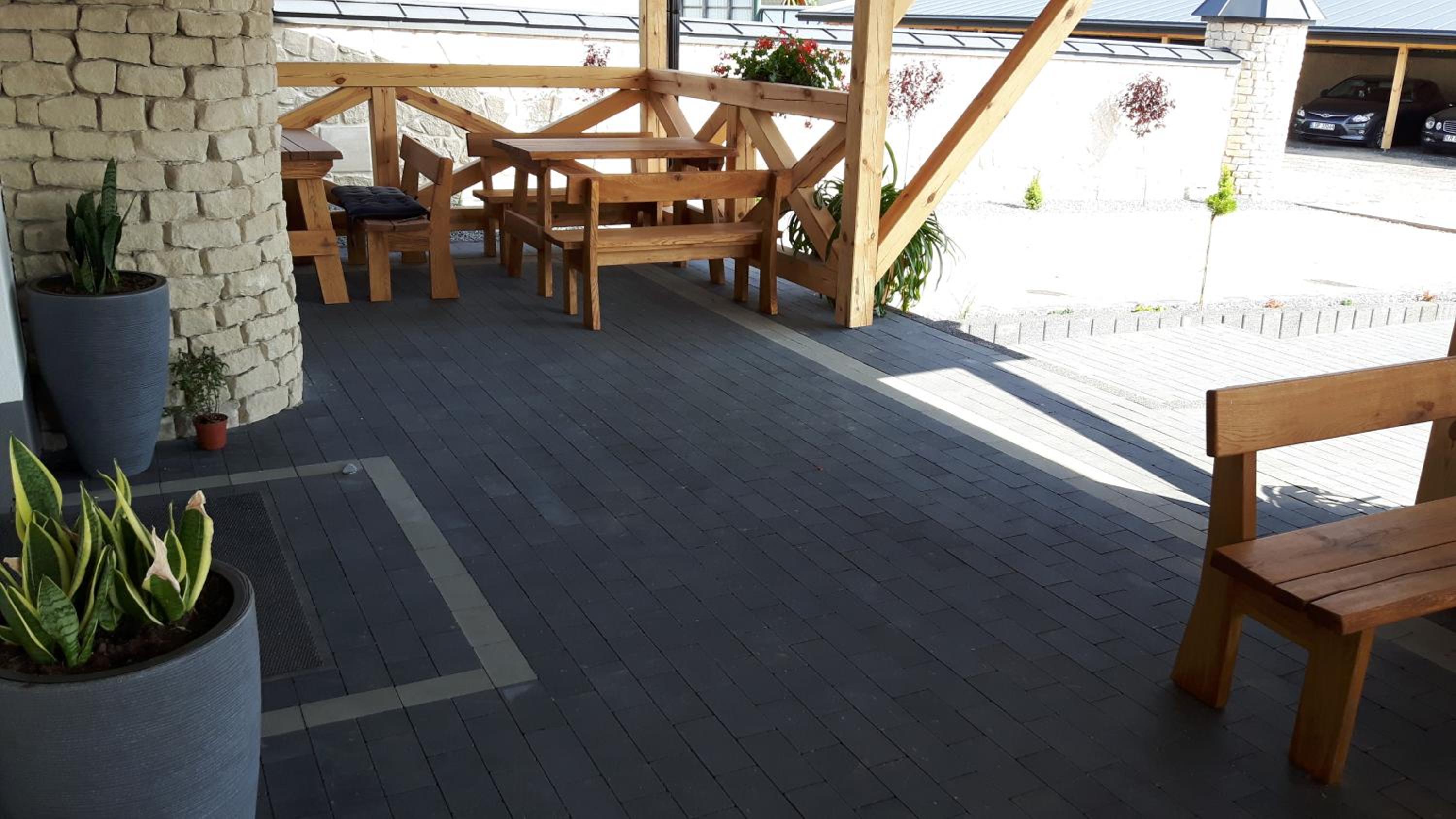 outdoor BBQ area