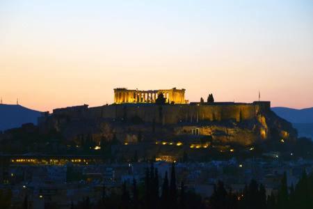 Mia's Atelier, Balcony to Acropolis