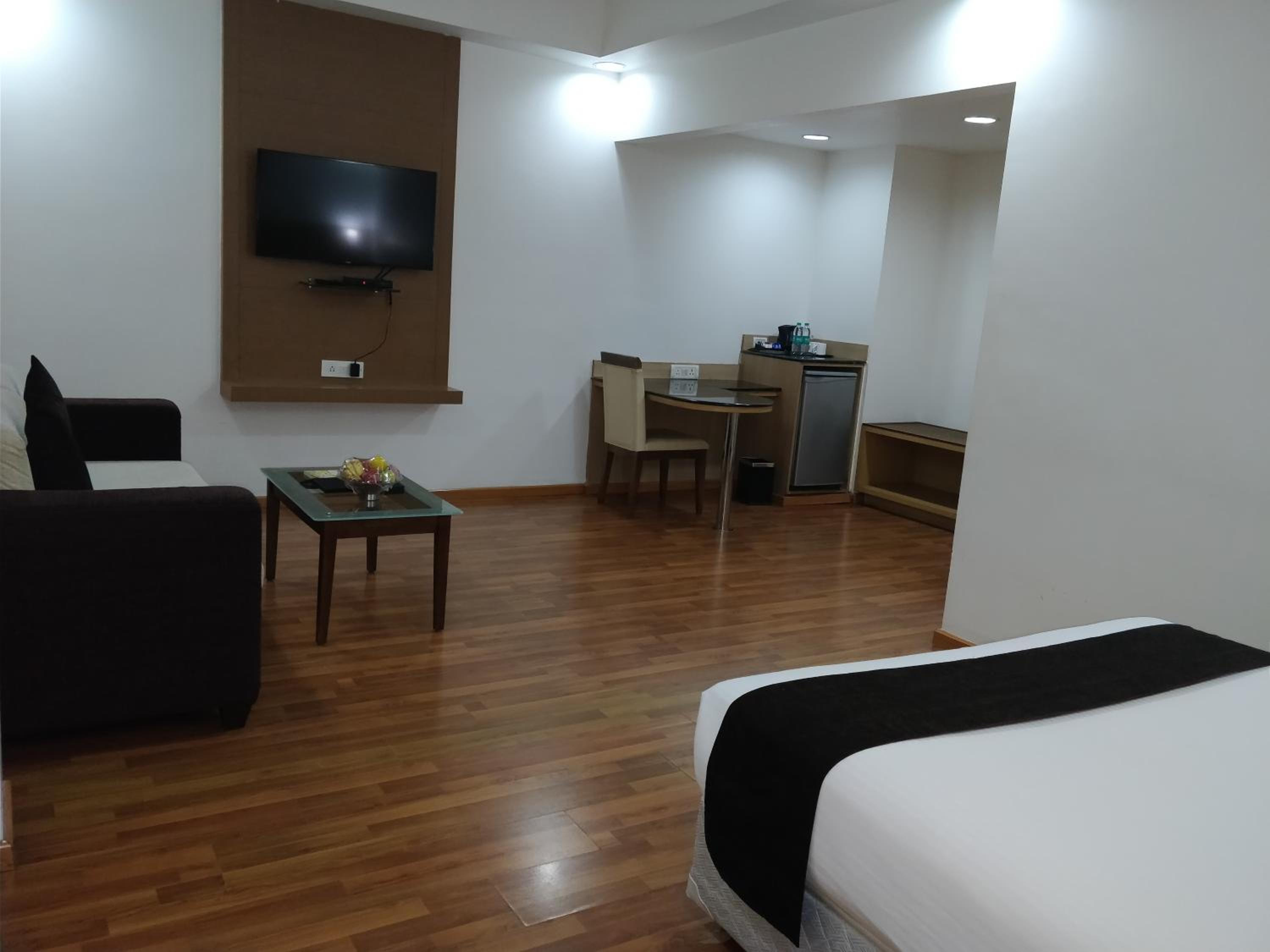 Hotel Ambient Turret