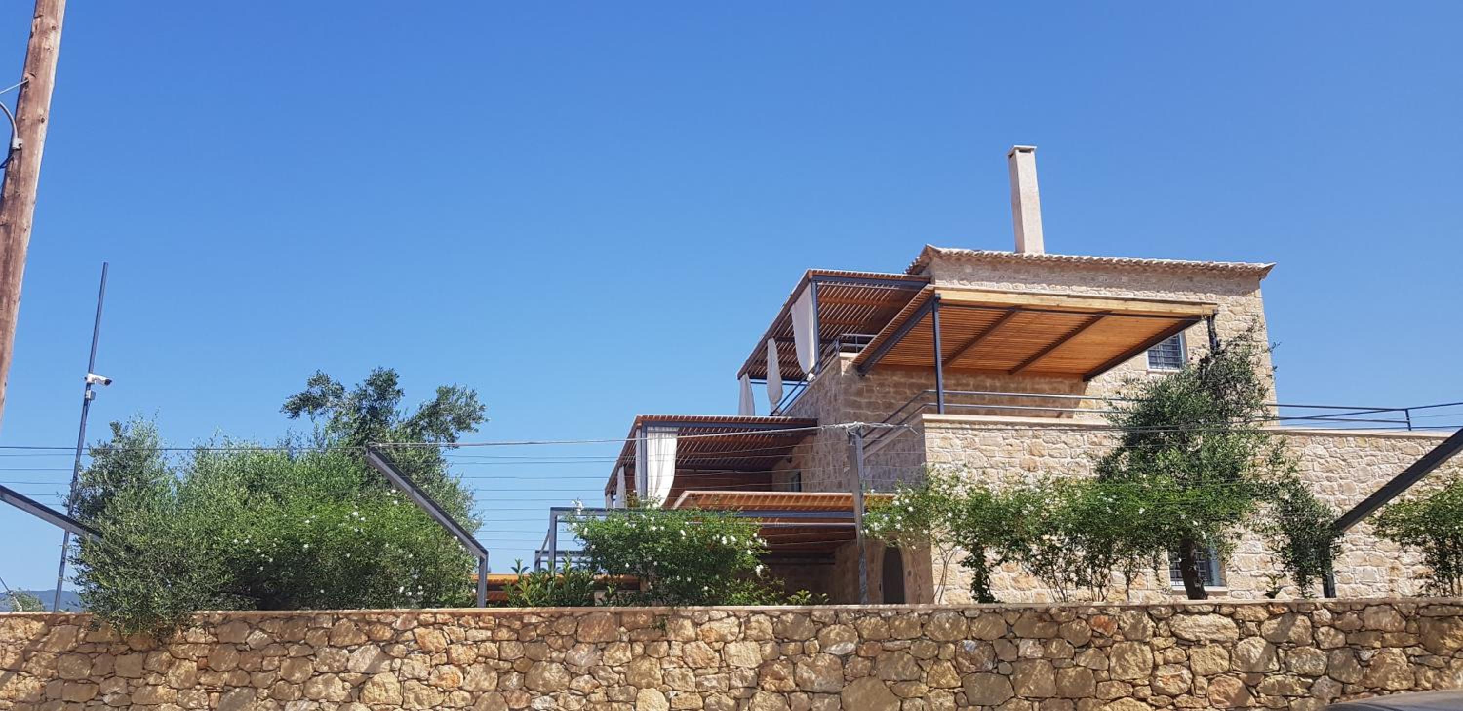 Lithos Guesthouse Kardamili