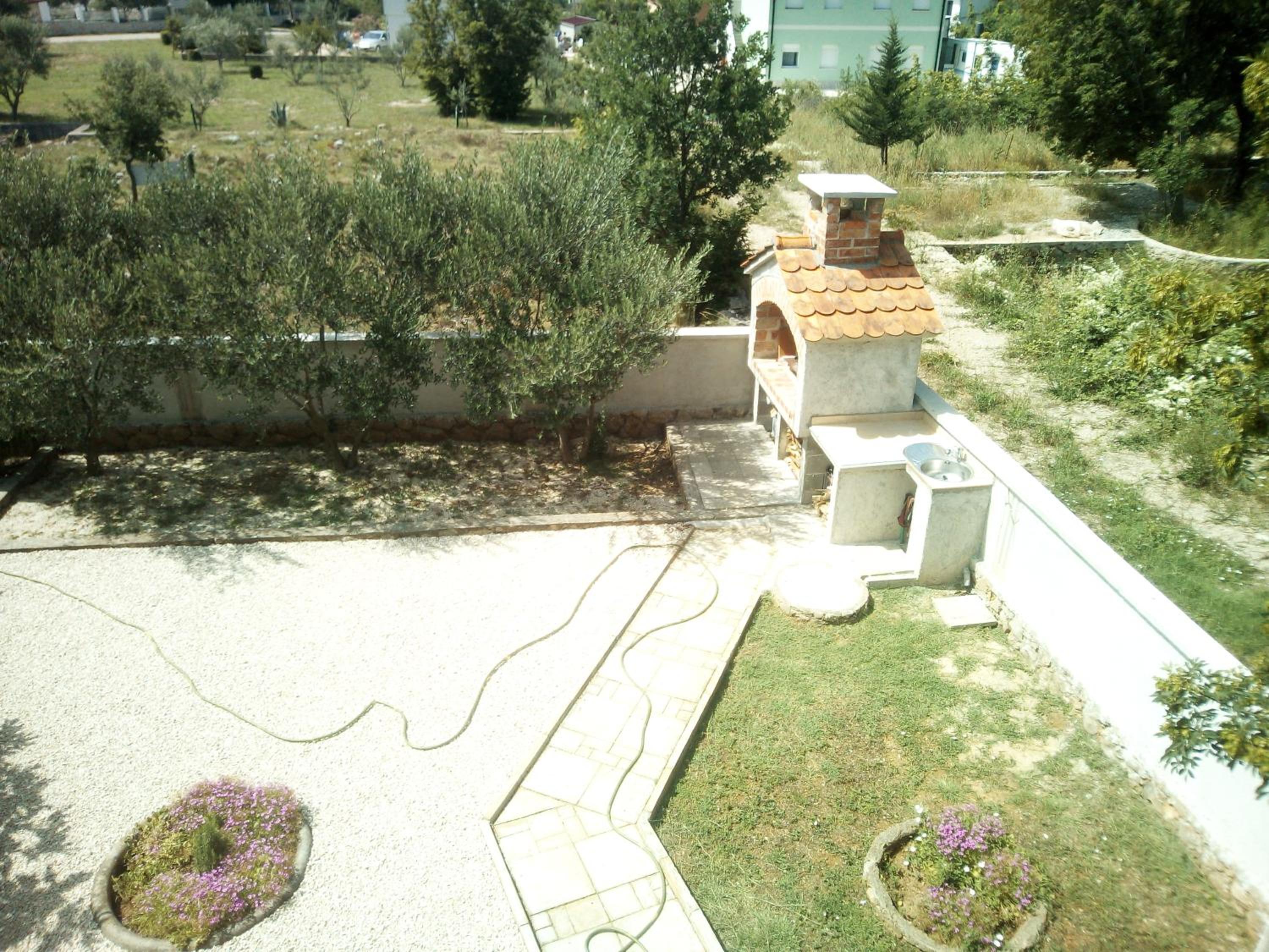 Photo 31