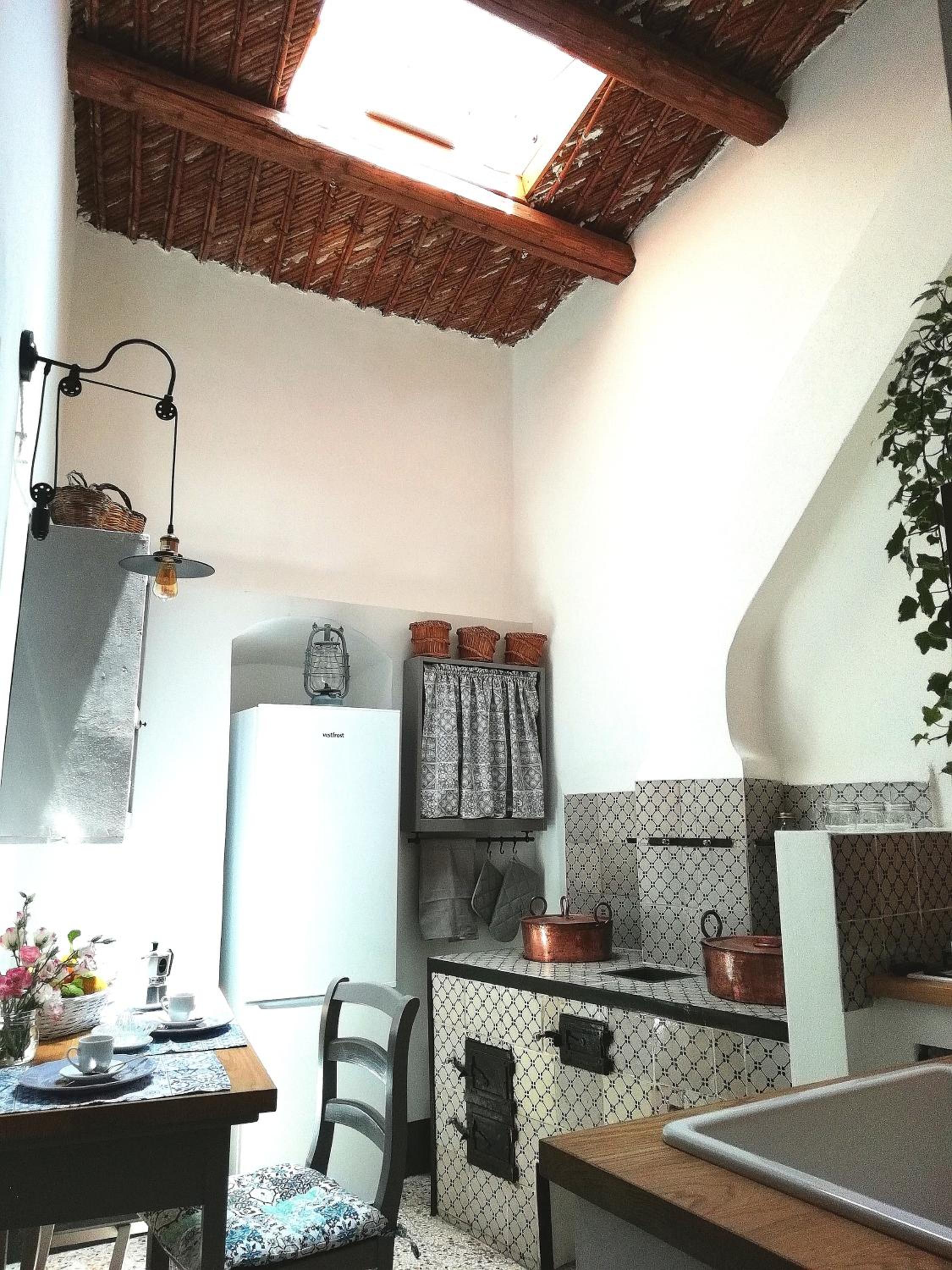 Adeste 41 en Scicli — kitchen
