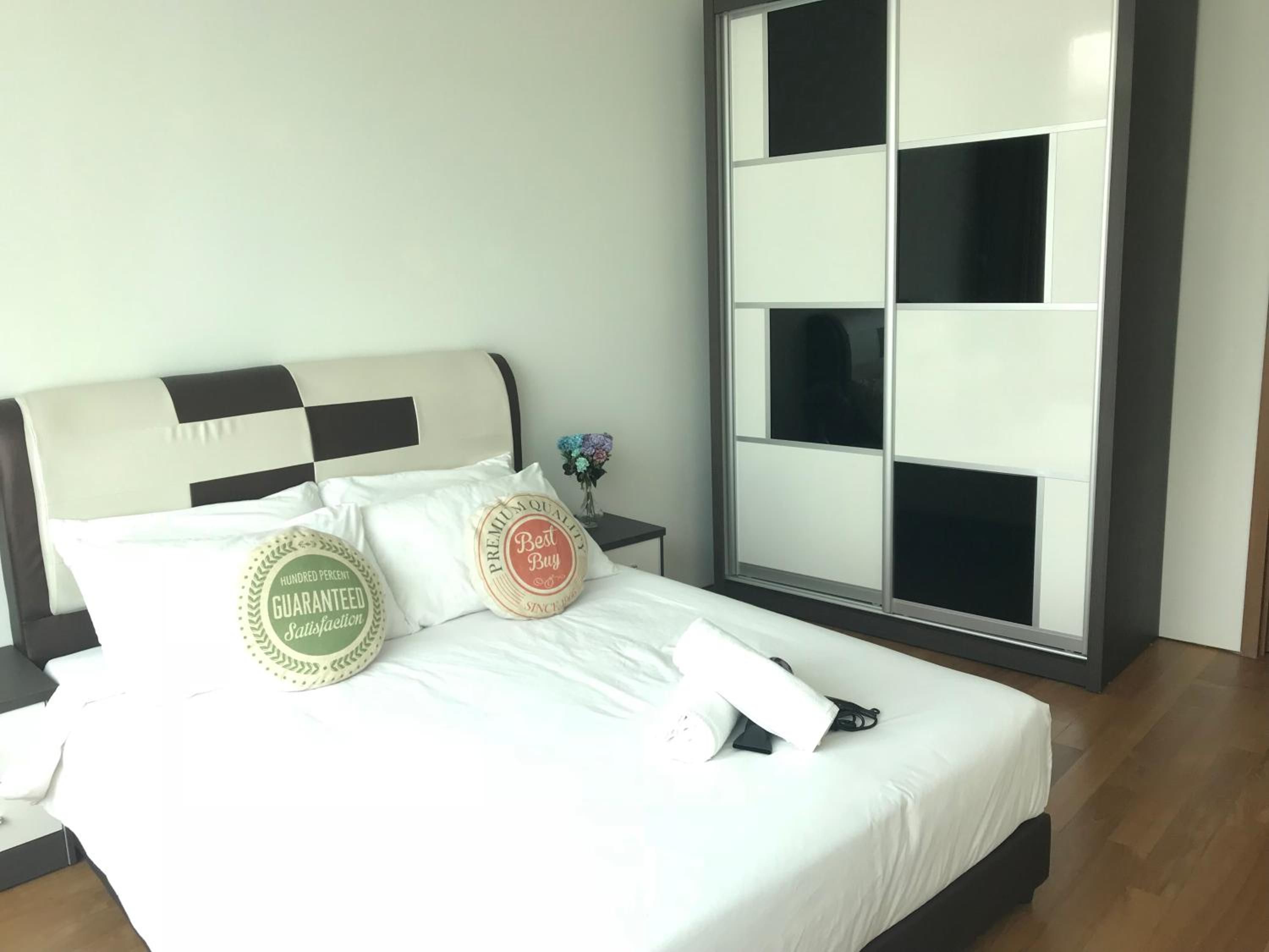 VORTEX SUITES KLCC by PNUT With NETFLIX