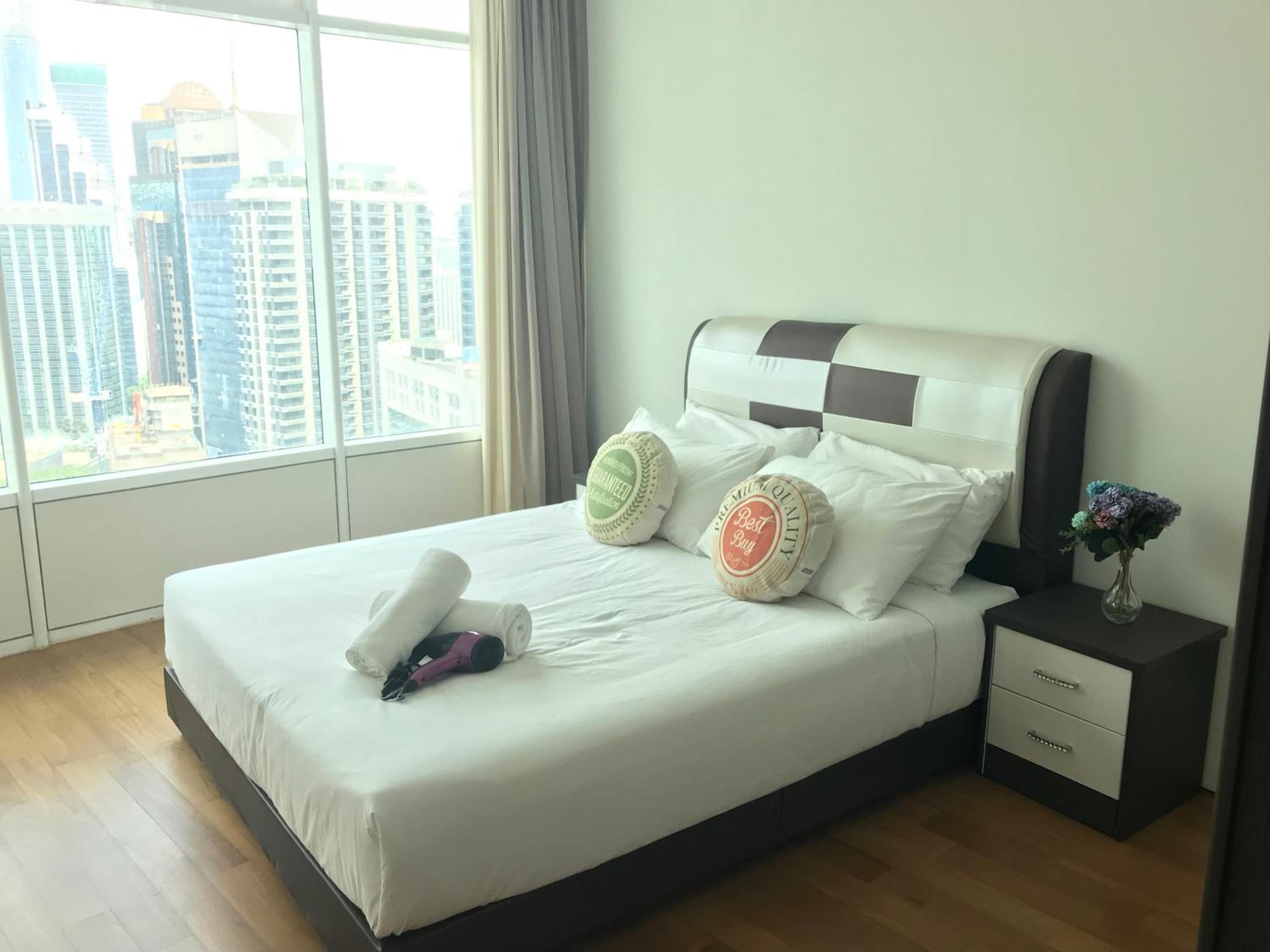 VORTEX SUITES KLCC by PNUT With NETFLIX