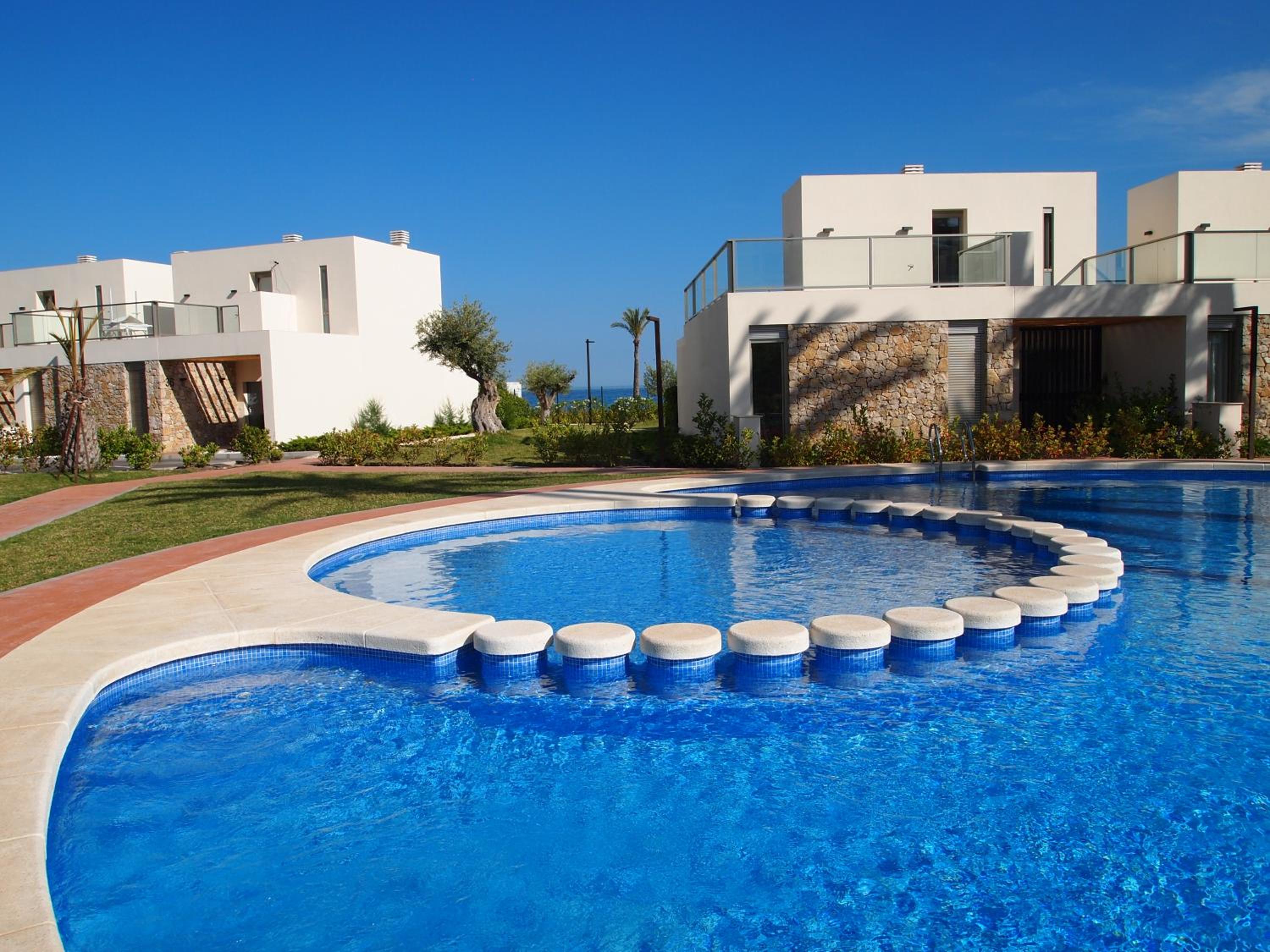 Vila Paradis 1-3 F view 4