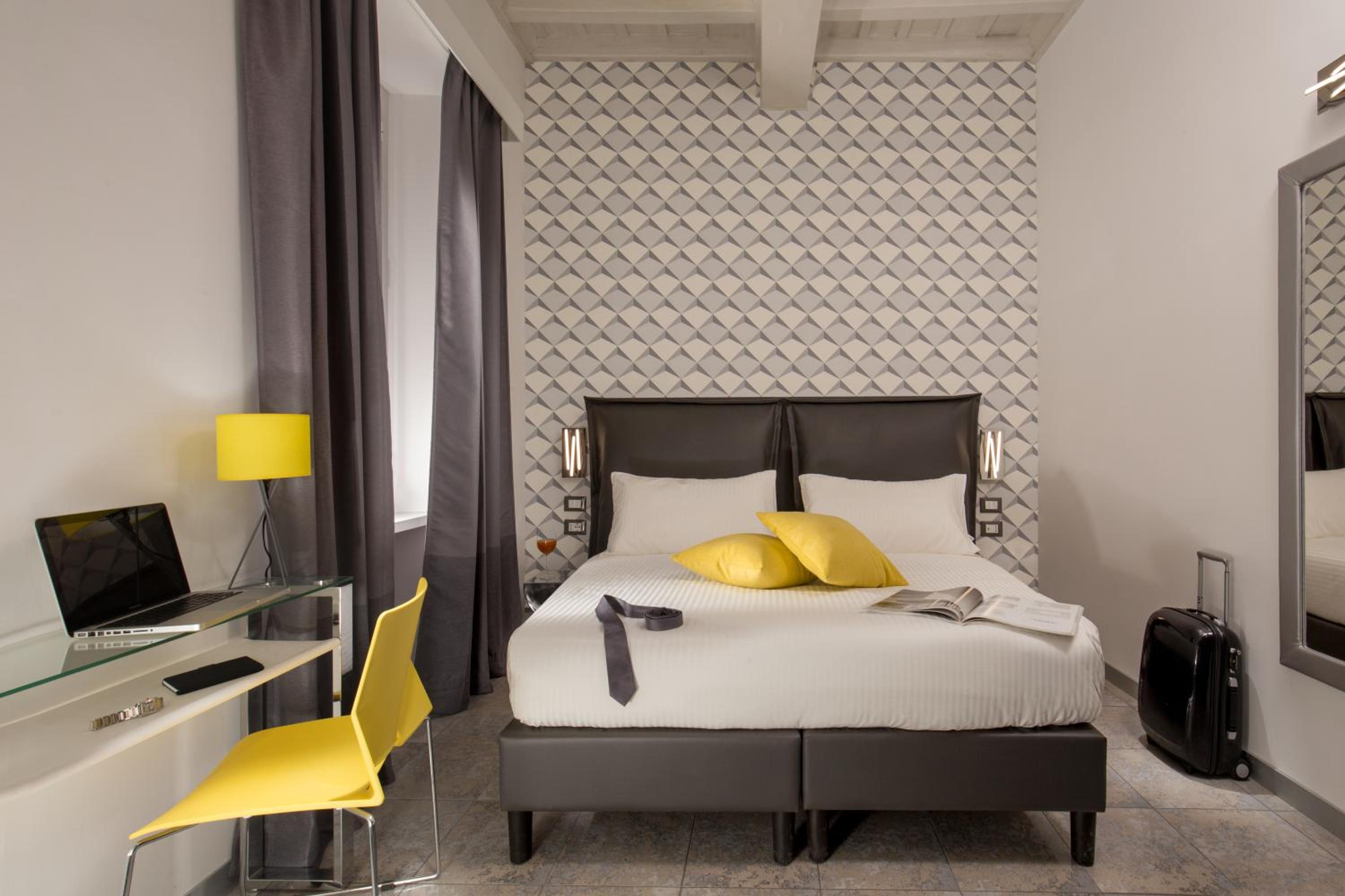 GCF Luxury Suites, Guest house