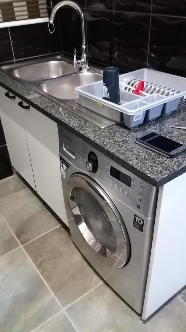 Executive 2 bed Apartment, free WIFI and DSTV