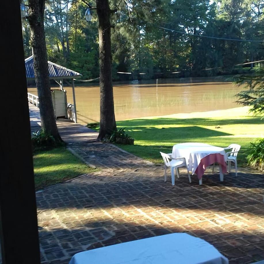 Las Casuarinas del Rio Capitan