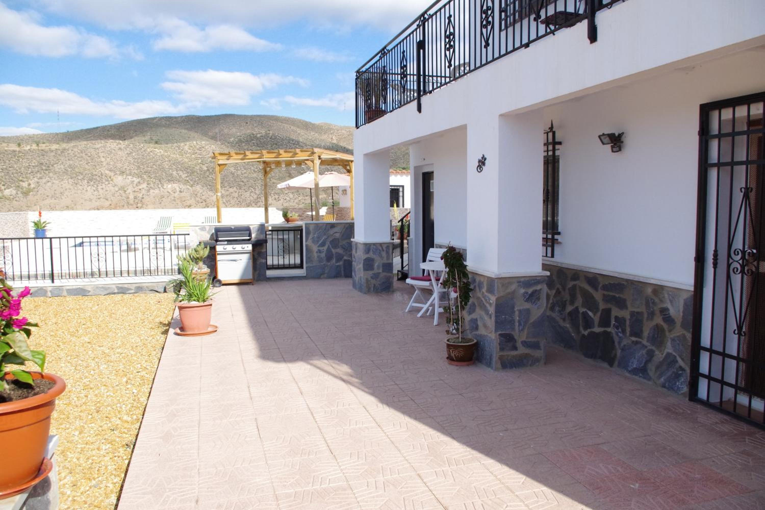 Casa Leonora