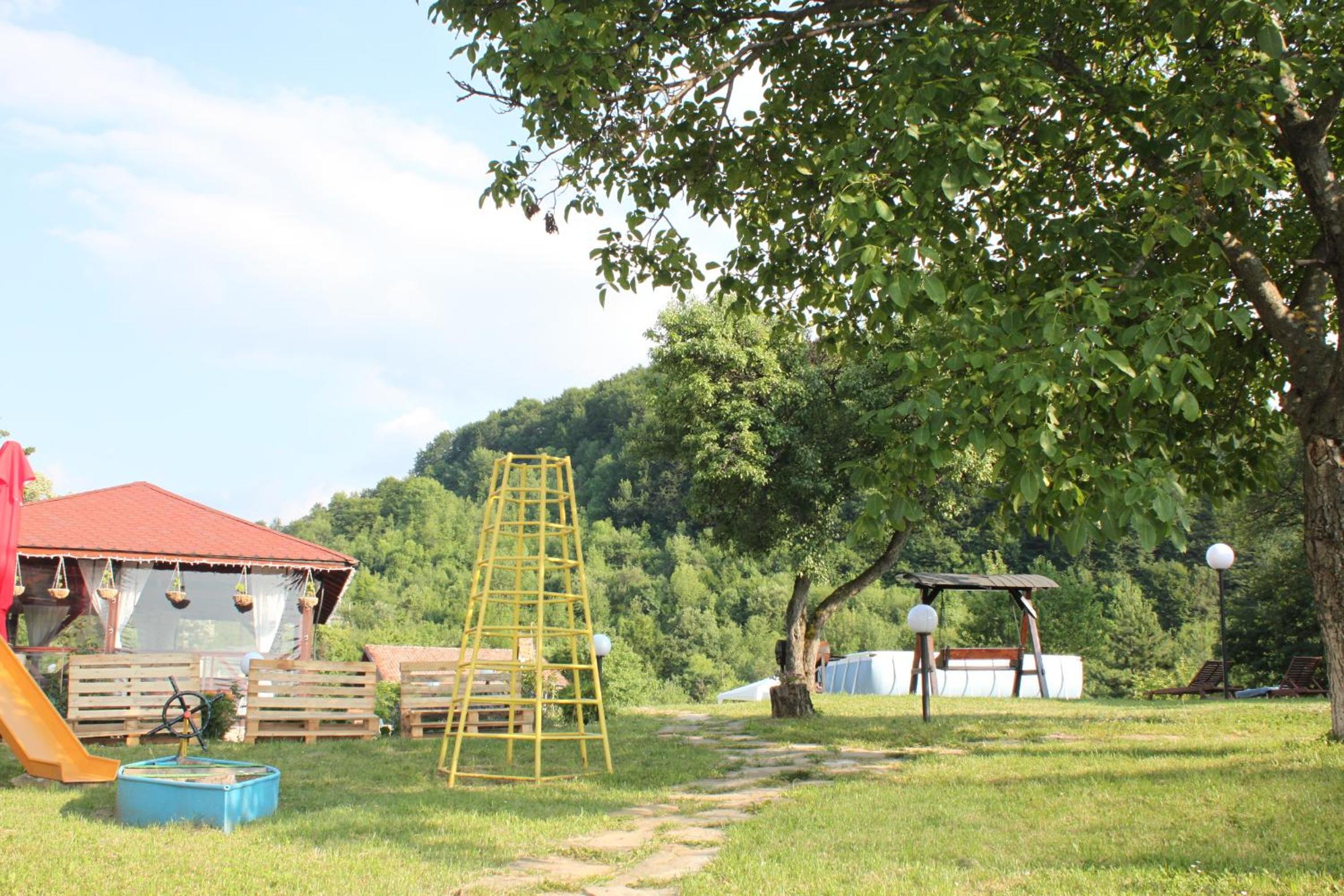 Daskalov Bungalows