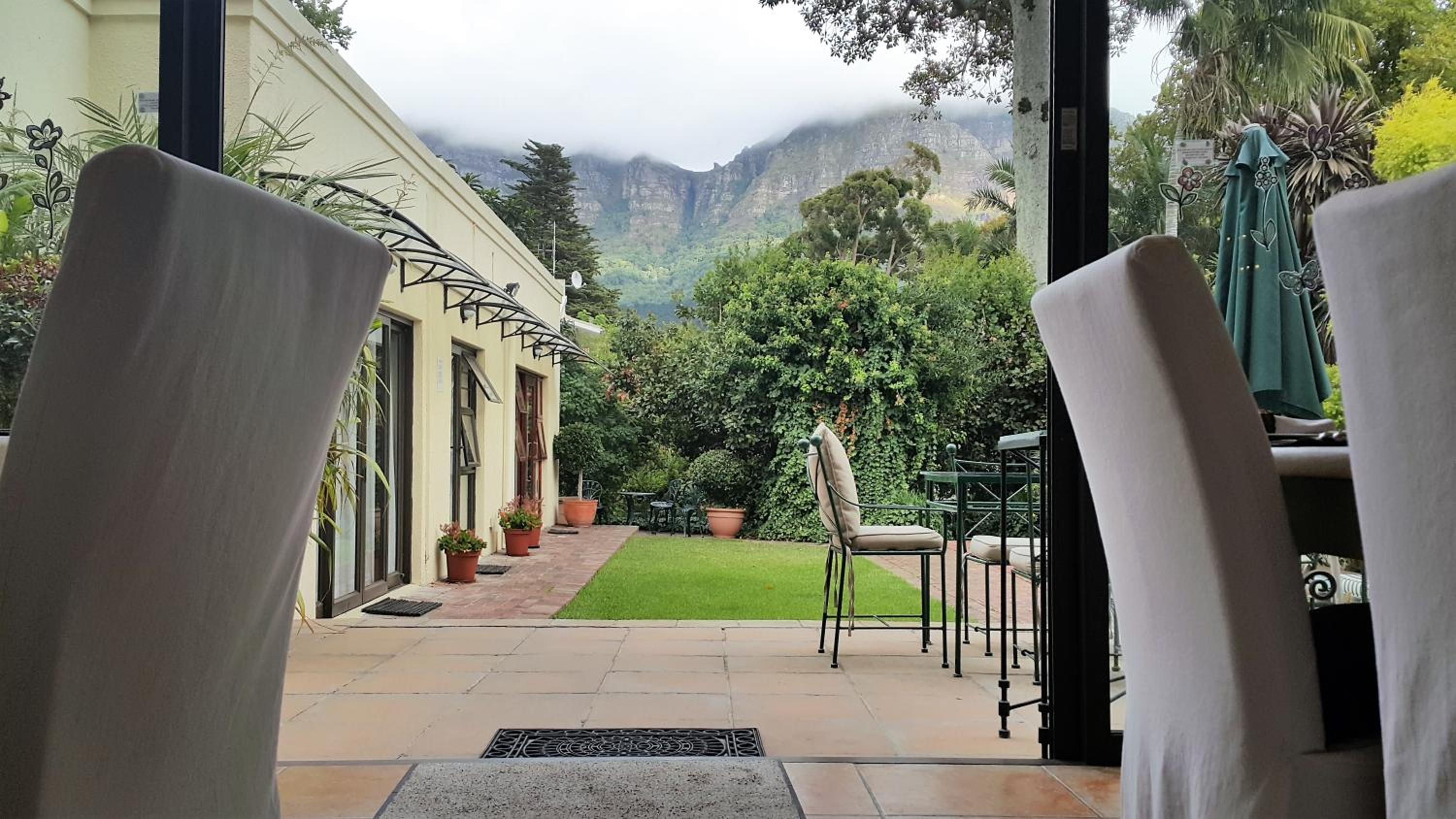 Riversong Guest House