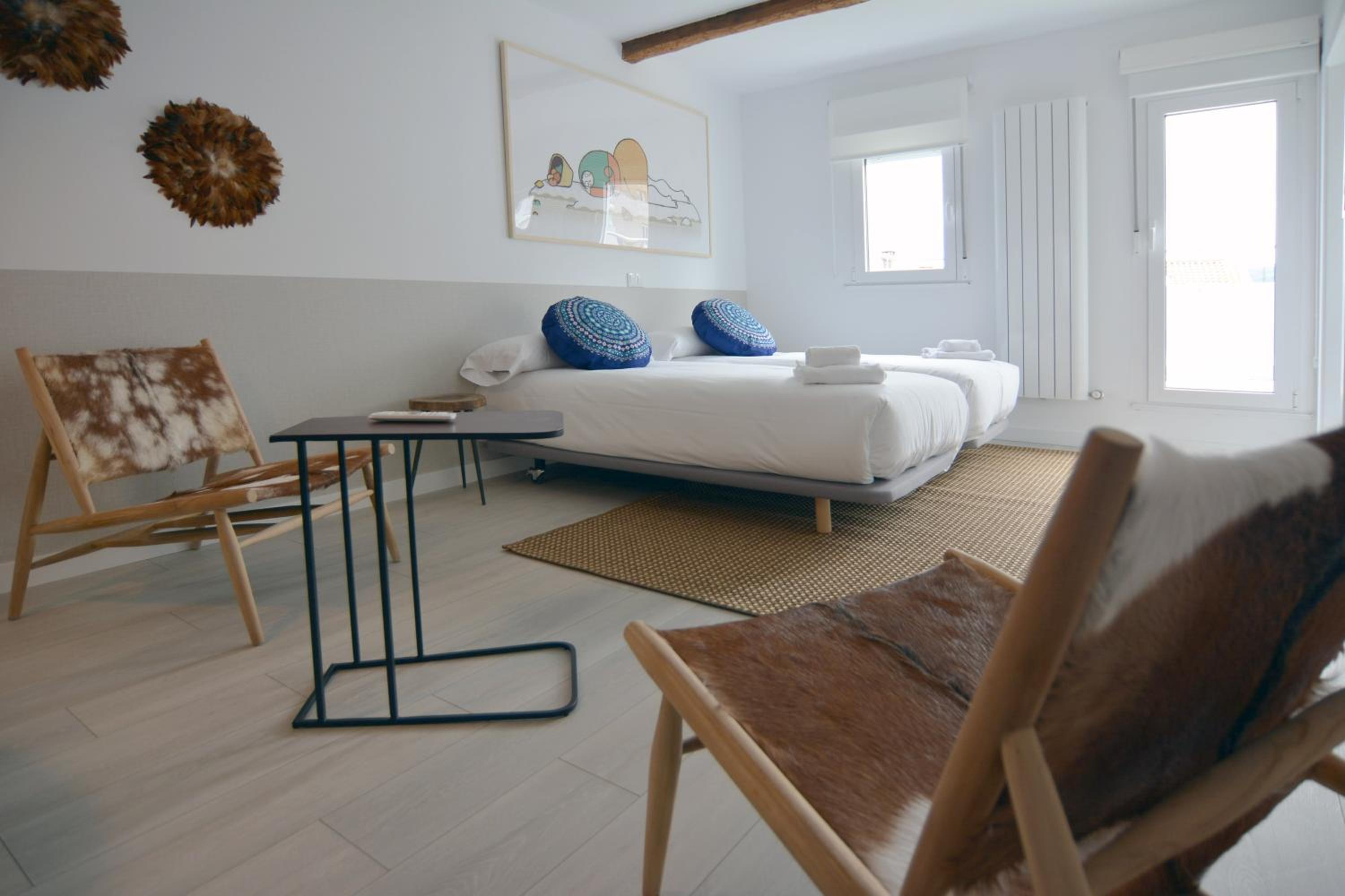 Santiago Center Rooms
