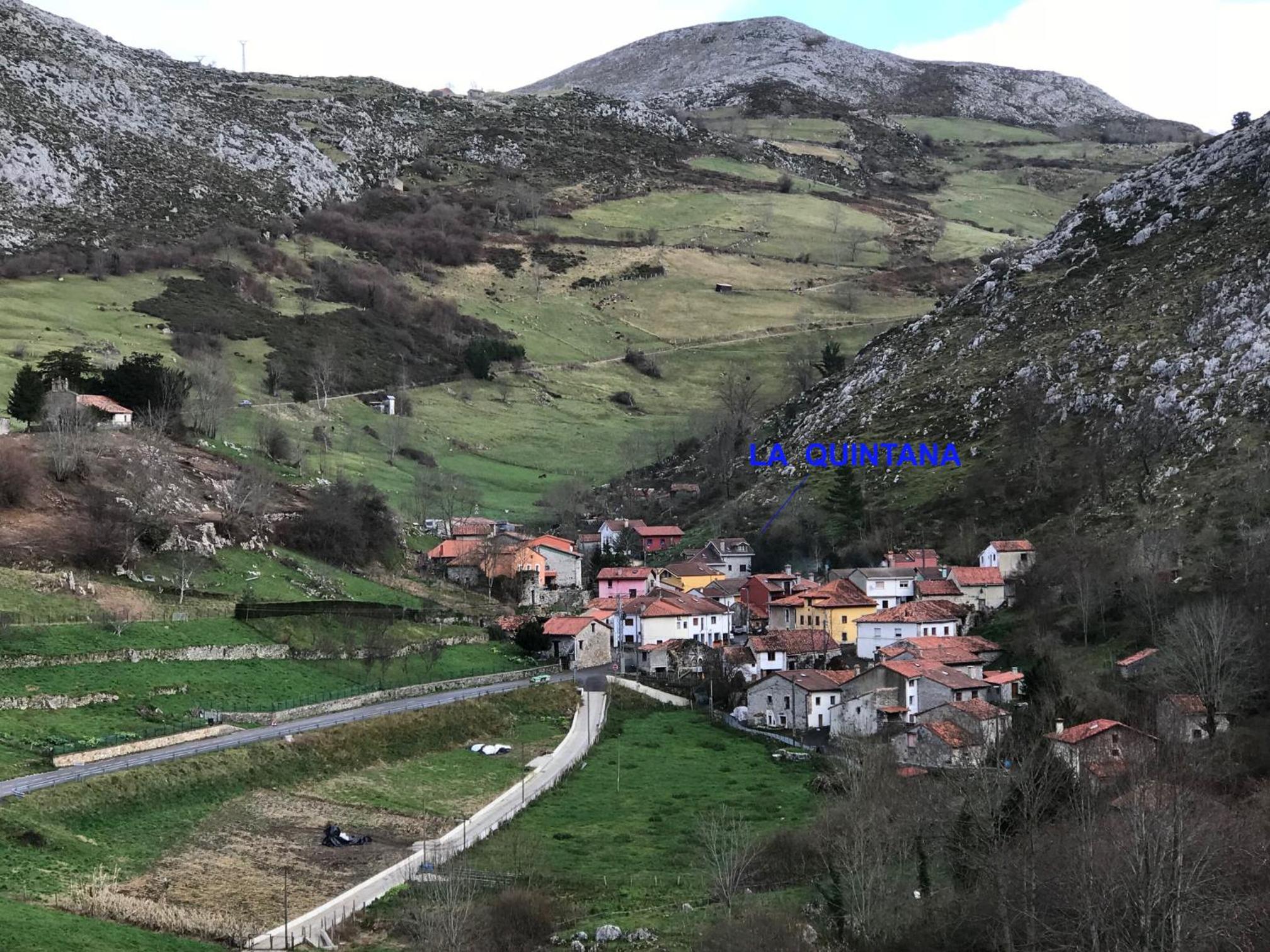 Photo 33