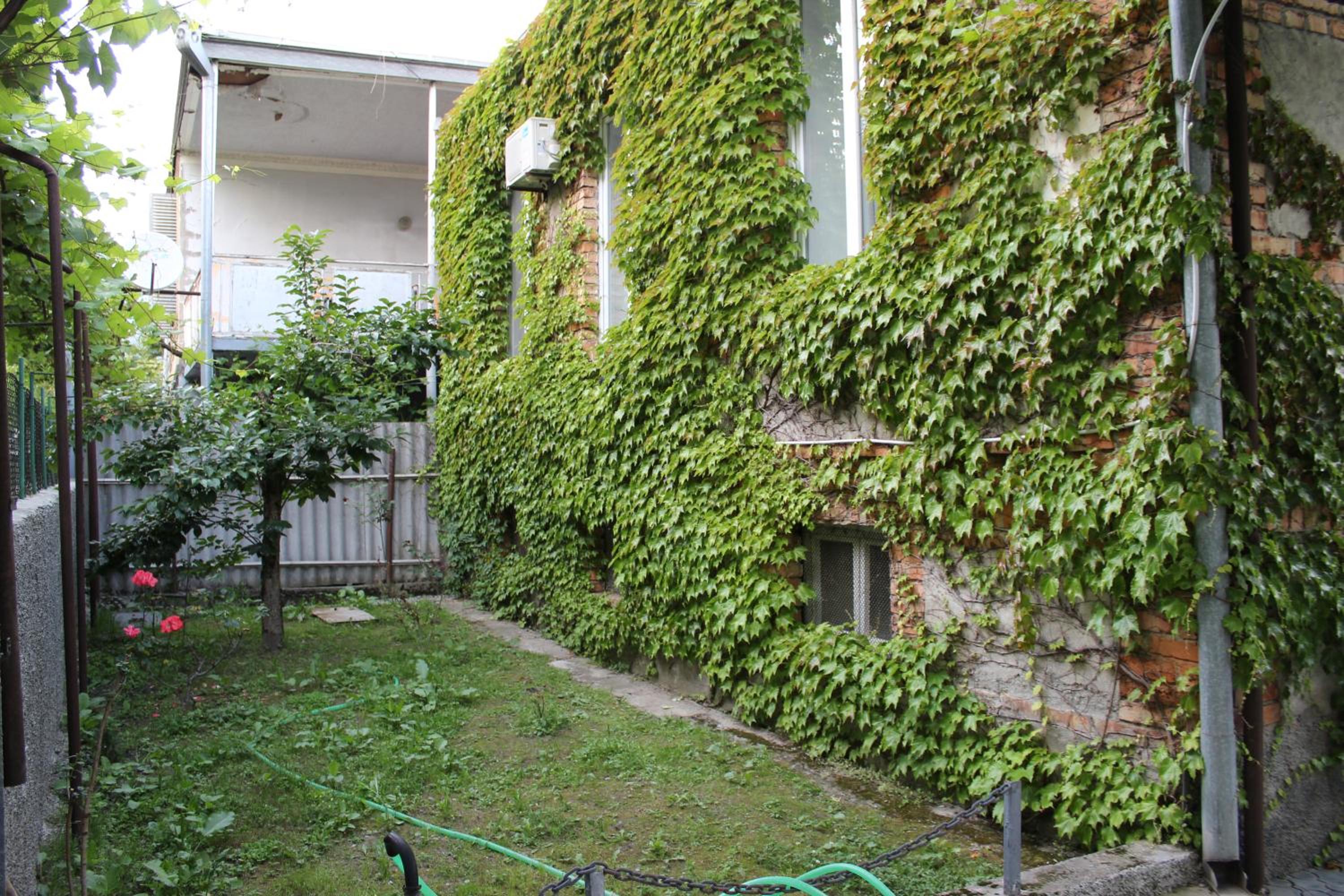 La Deka GuestHouse
