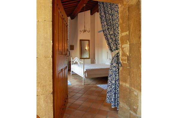 Bastide le Luget view 4