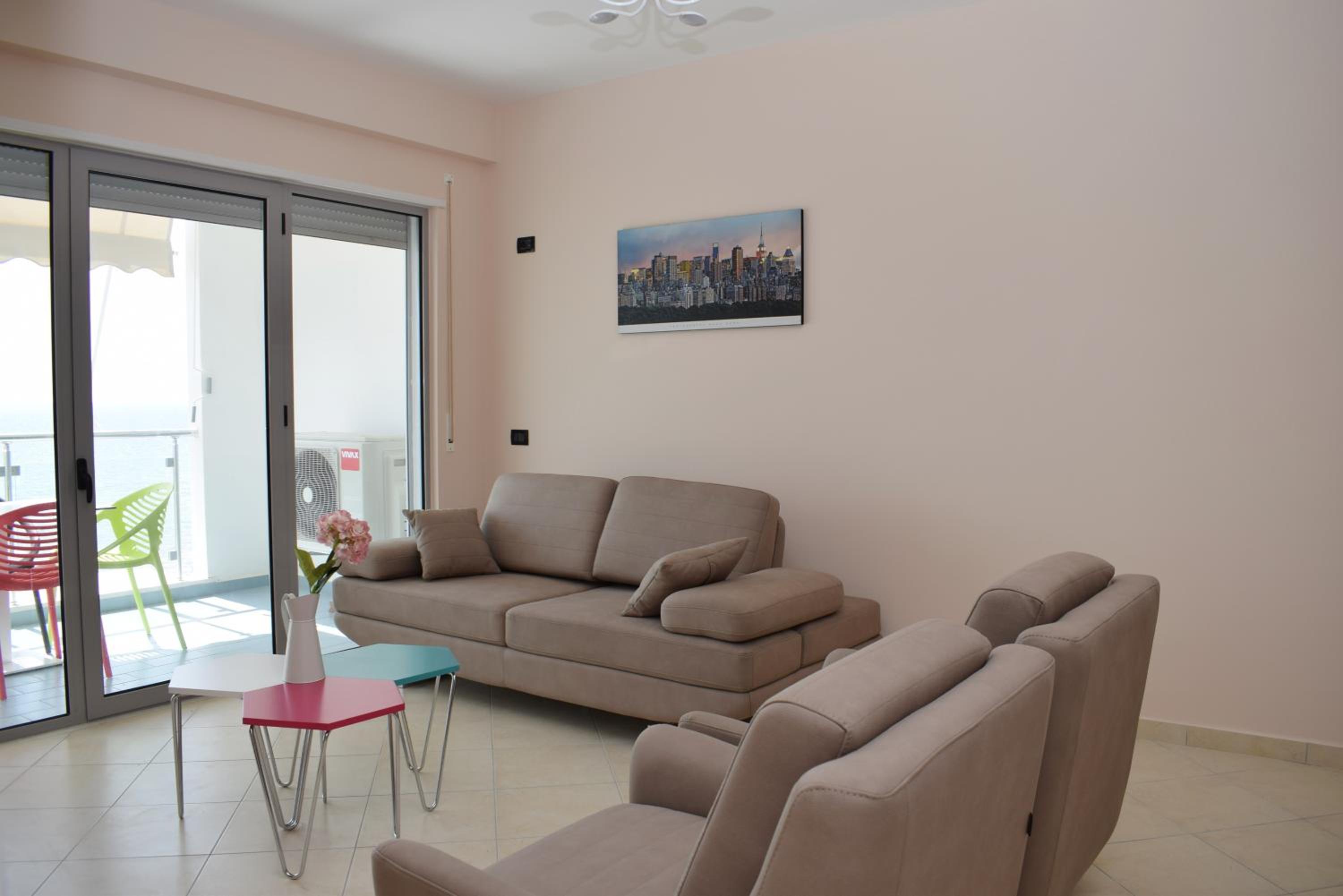 Brisa del Mar Beachfront Apartments